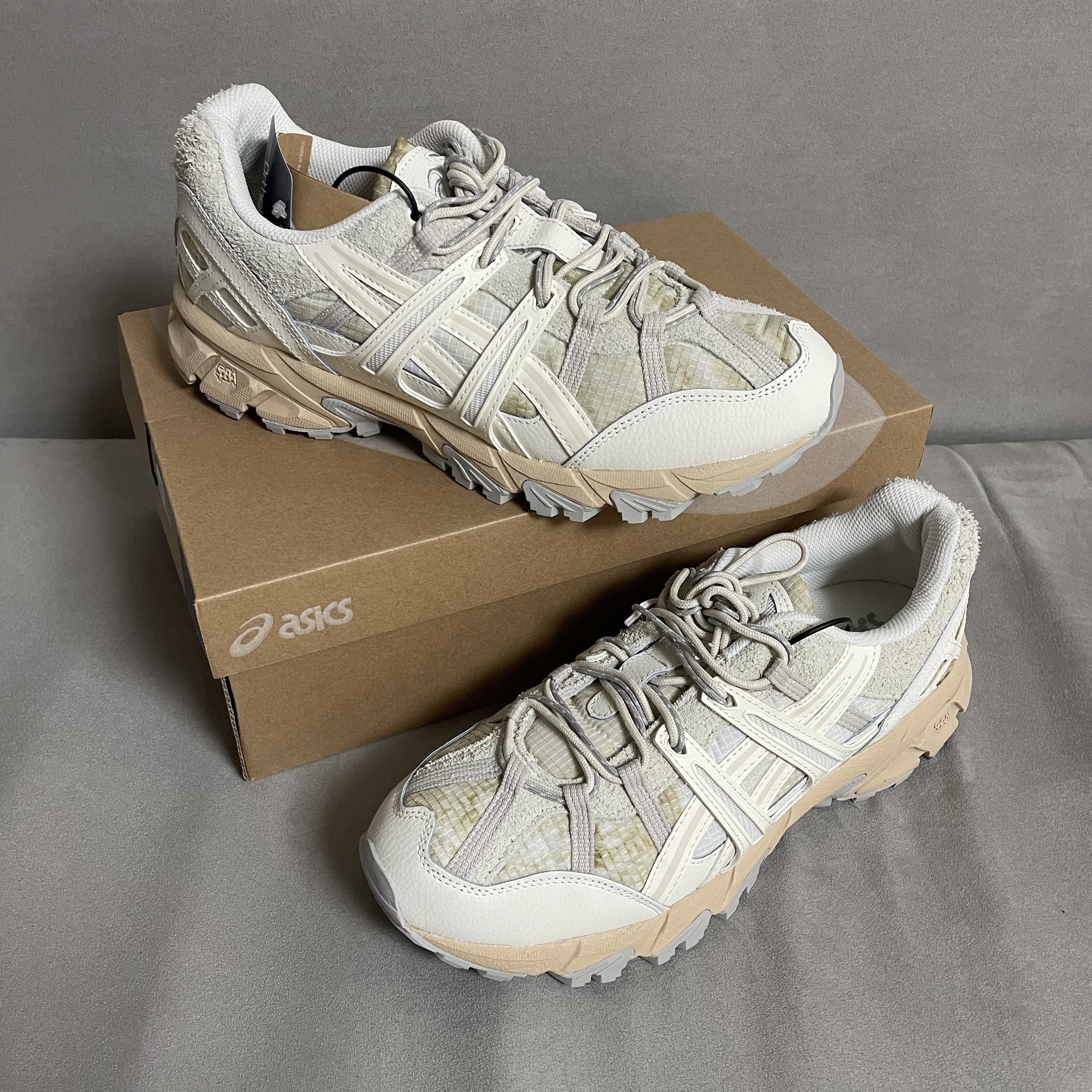 Asics Gel-Sonoma 15-50 Cream Oatmeal 착용 스타일 - 3