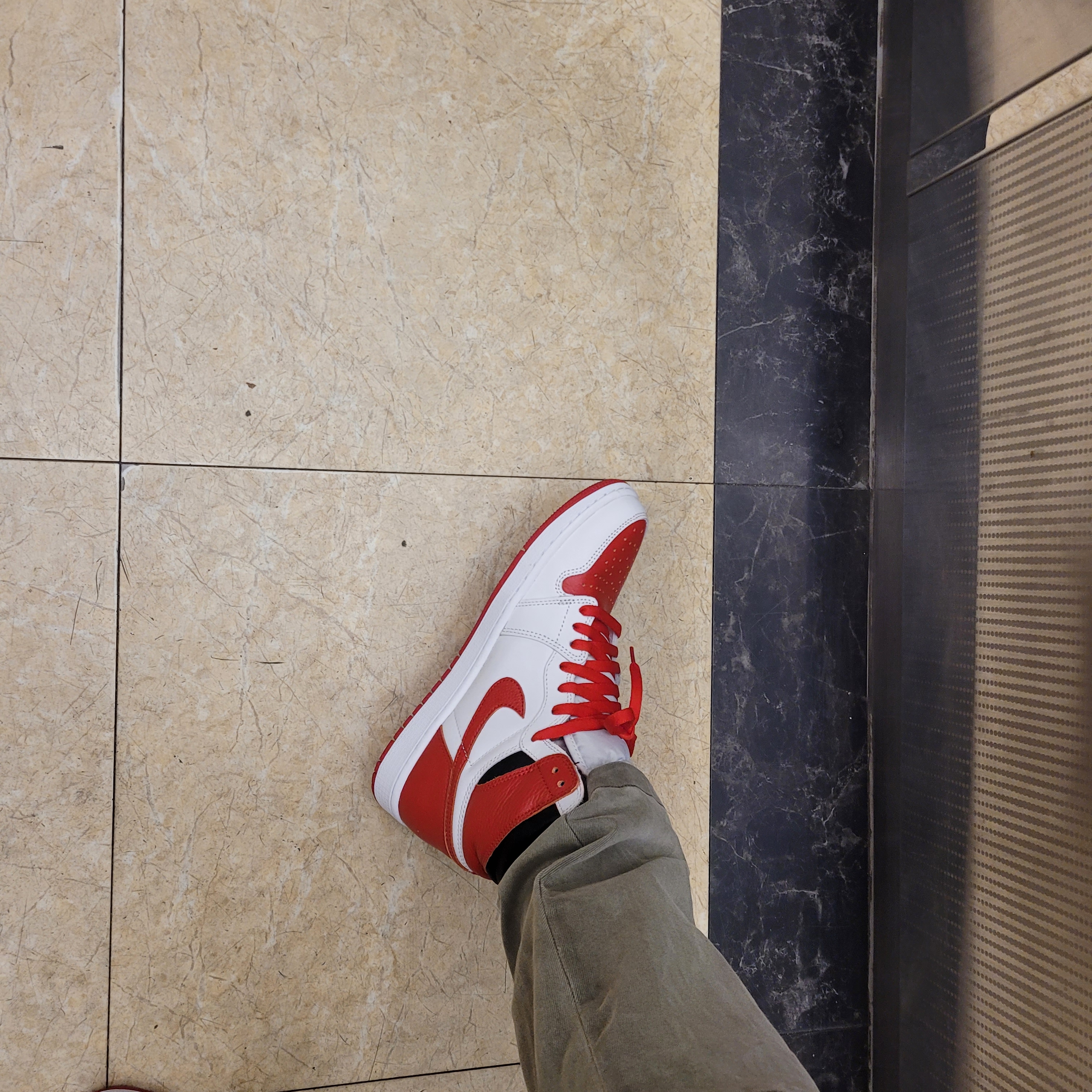 Jordan 1 Retro High OG Heritage 착용 스타일