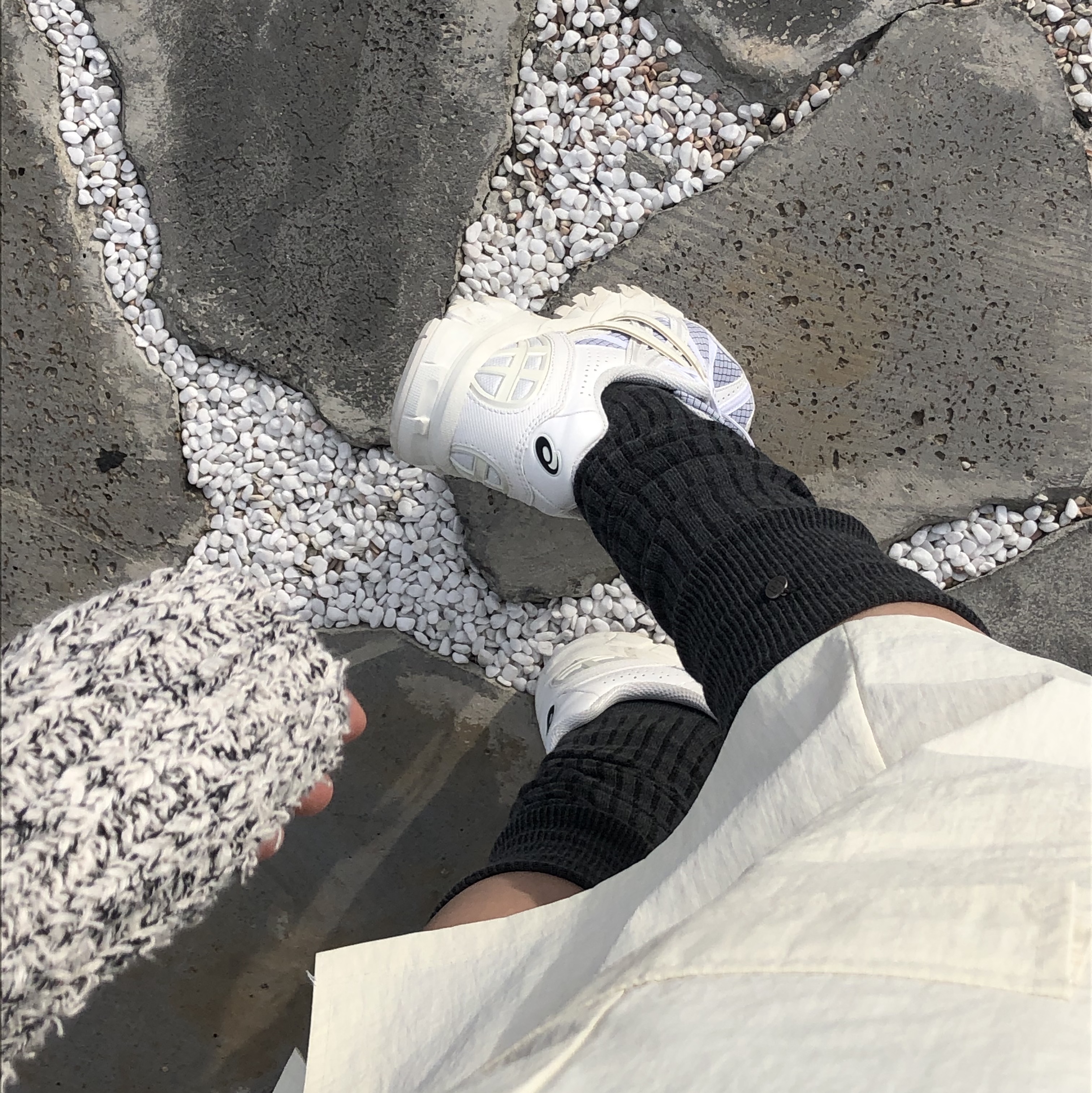 (W) Asics x Matin Kim Gel-Sonoma 15-50 Glacier Grey White 착용 스타일 - 4