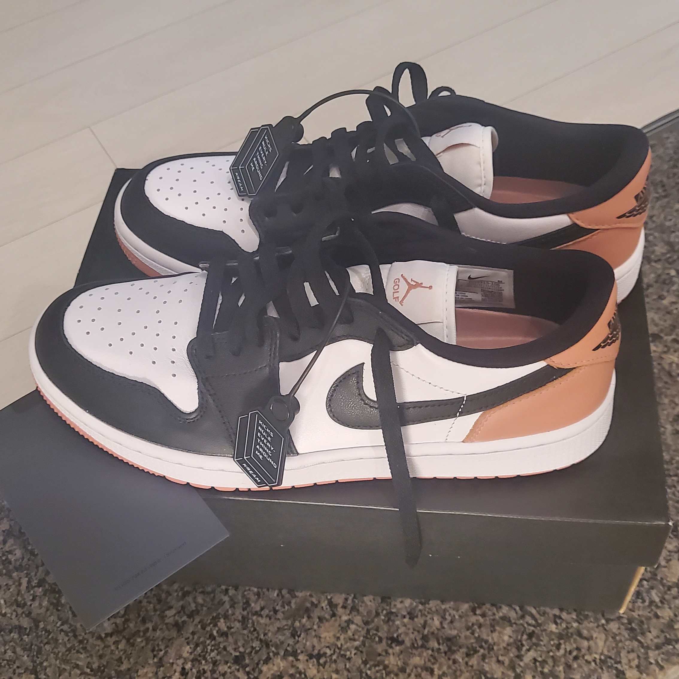 Jordan 1 Low Golf Rust Pink 착용 스타일