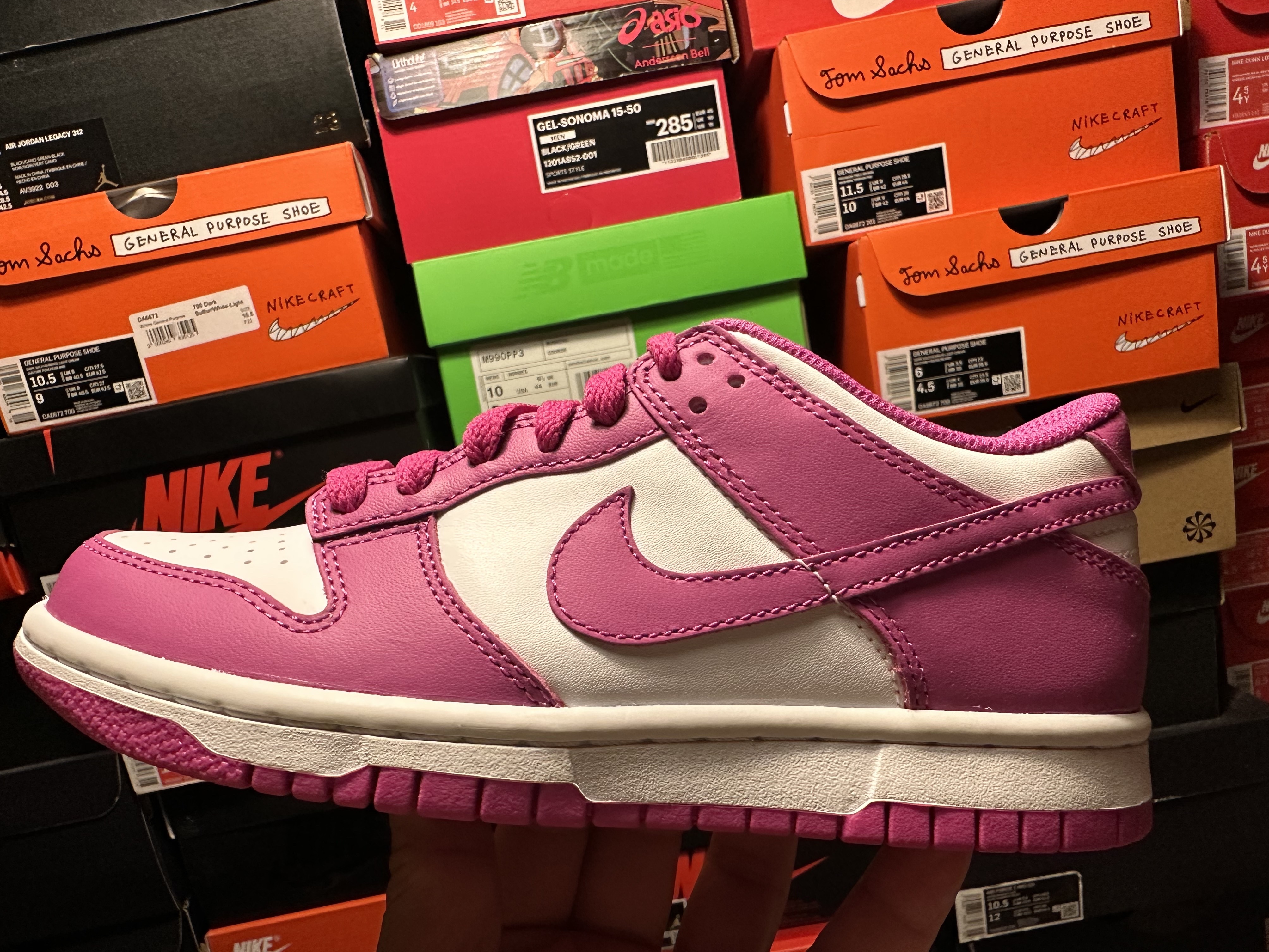 (GS) Nike Dunk Low White Active Fuchsia, (PS) Nike Dunk Low White Active Fuchsia 착용 스타일 - 3