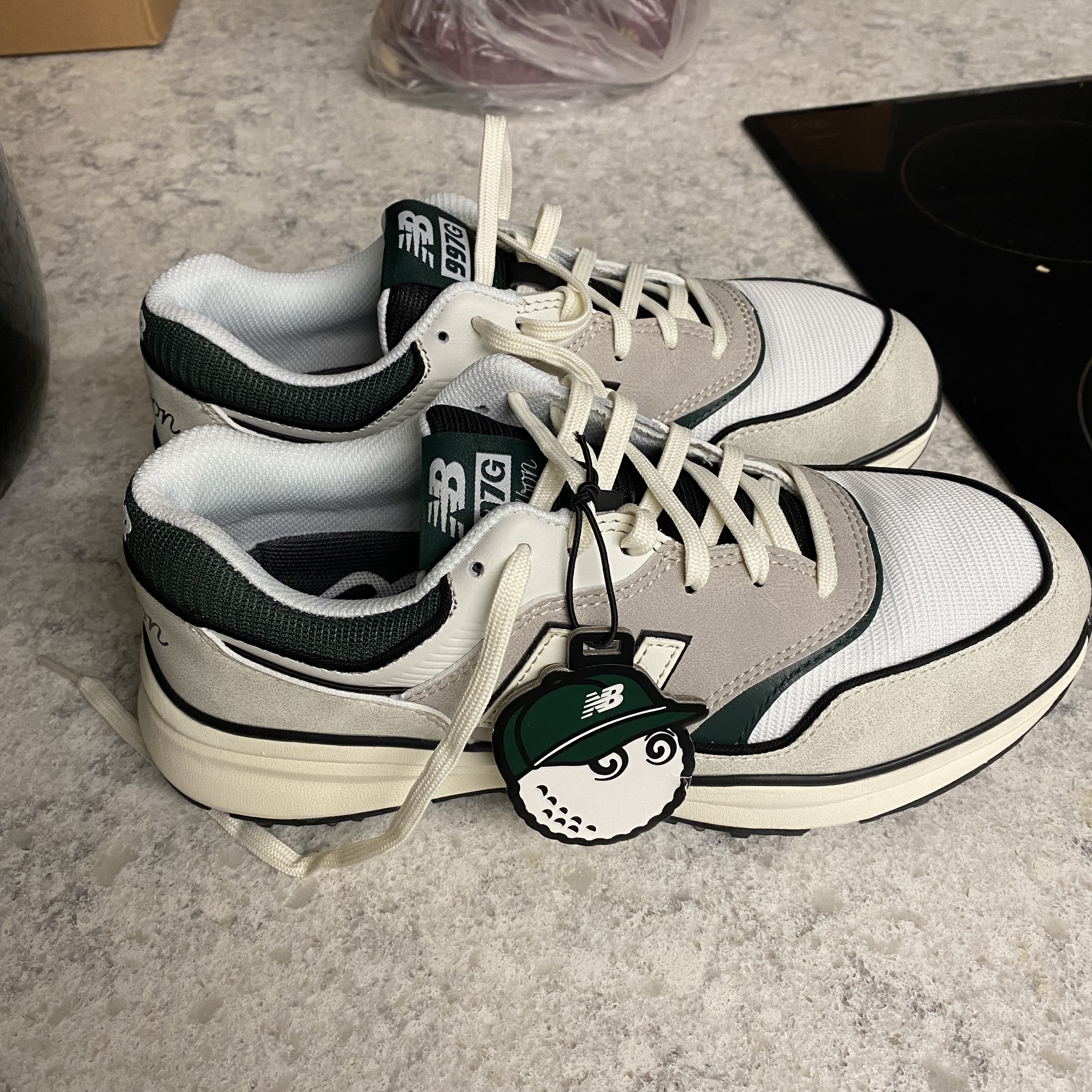 New Balance x Malbon 997 Golf Grey Green 착용 스타일