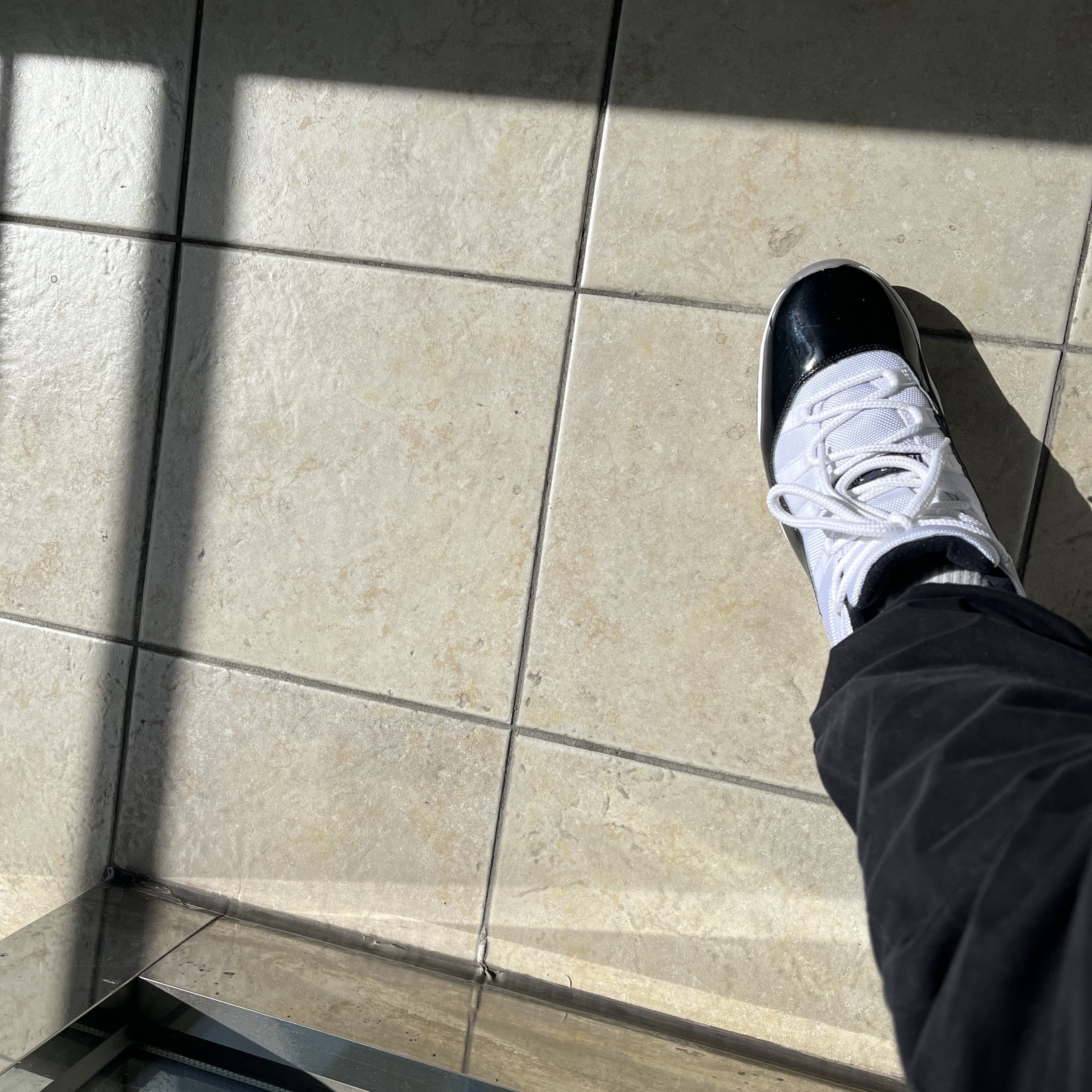 Jordan 11 Retro Concord 2018 착용 스타일