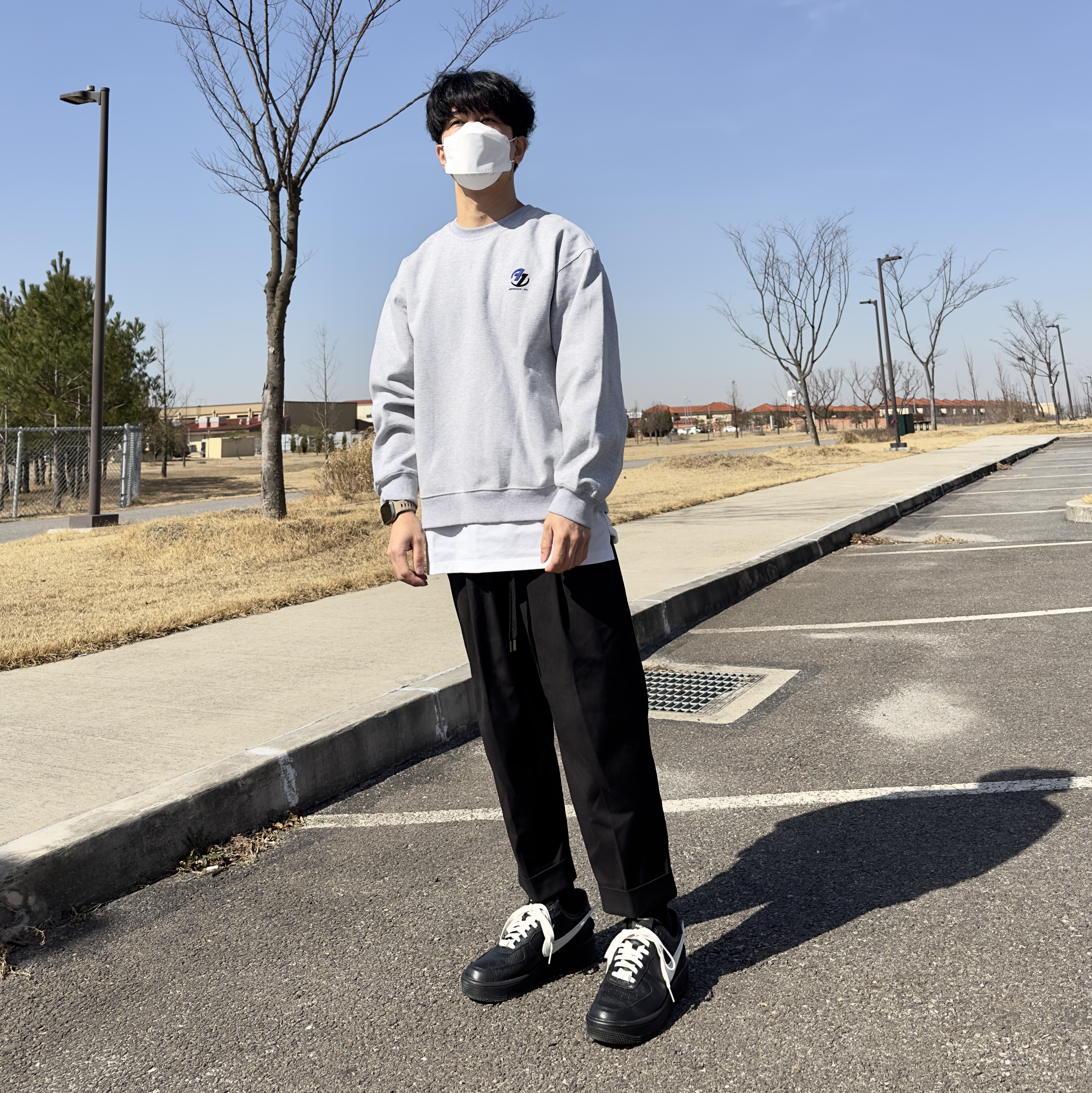 Zara x Ader Error Oversize Sweatshirt Grey, Nike x Ambush Air Force 1 Low SP Black 착용 스타일 - 1