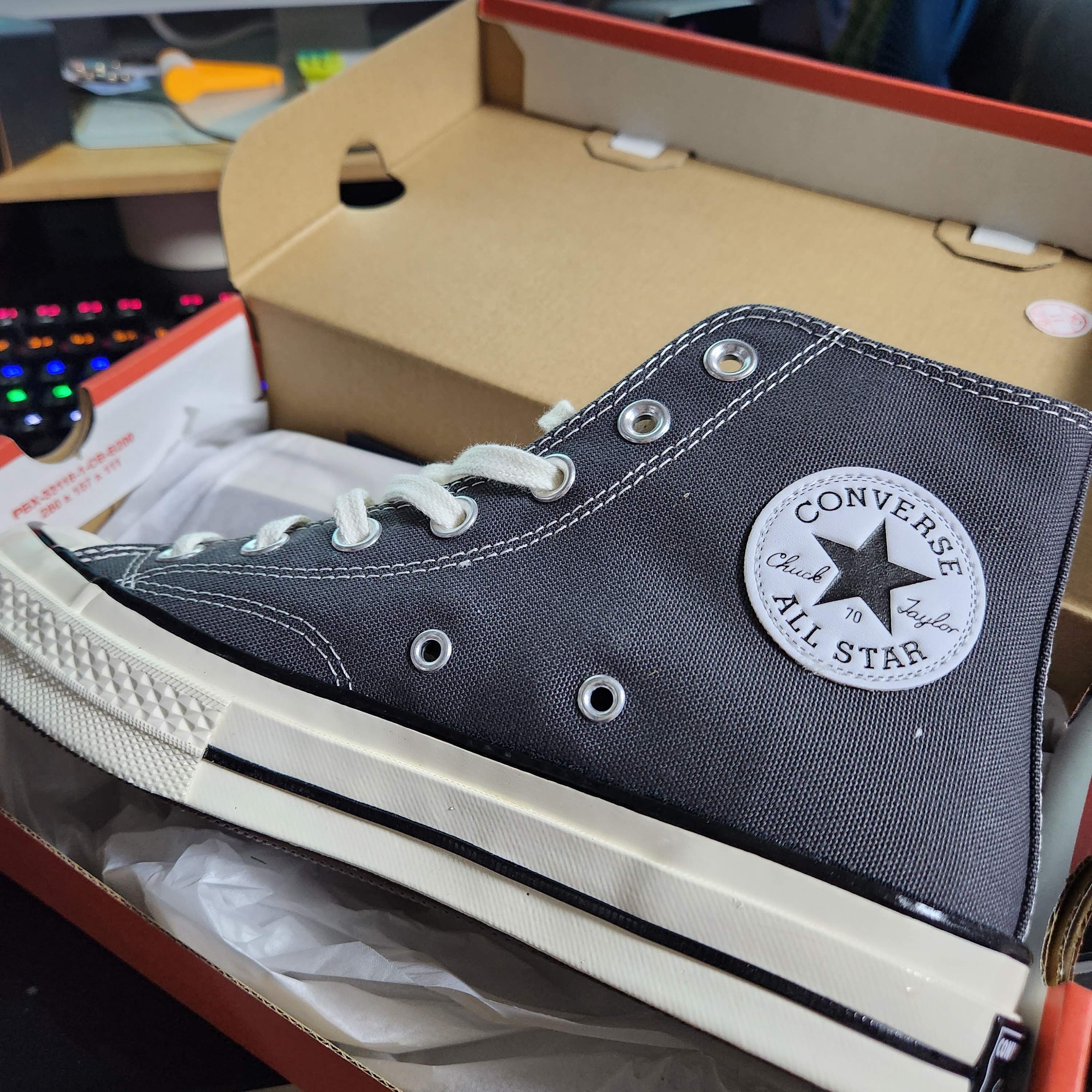 Converse Chuck 70 High Seasonal Color Vintage Canvas Iron Grey 착용 스타일 - 1