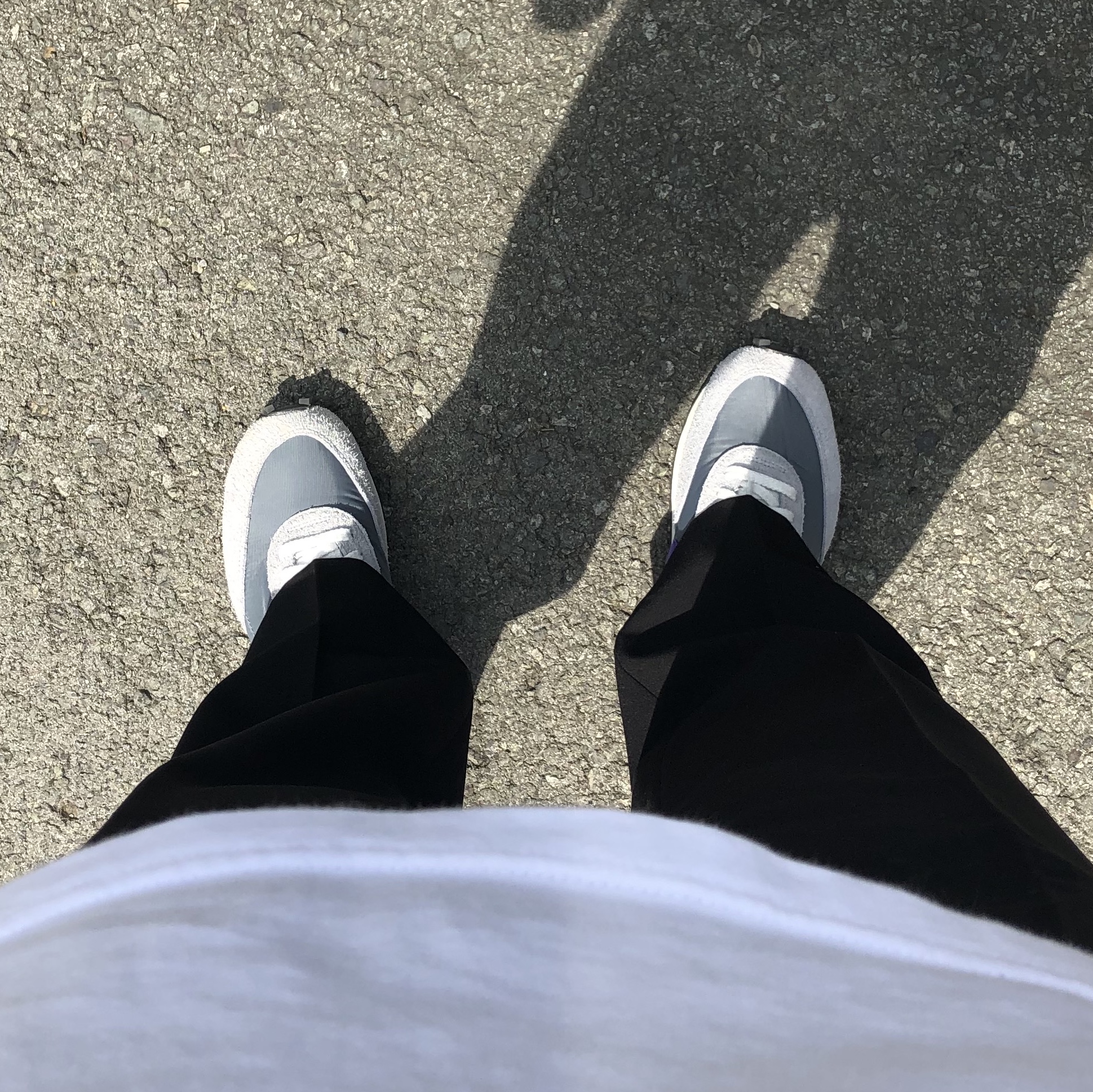Nike Daybreak SP Cool Grey Hyper Grape 착용 스타일