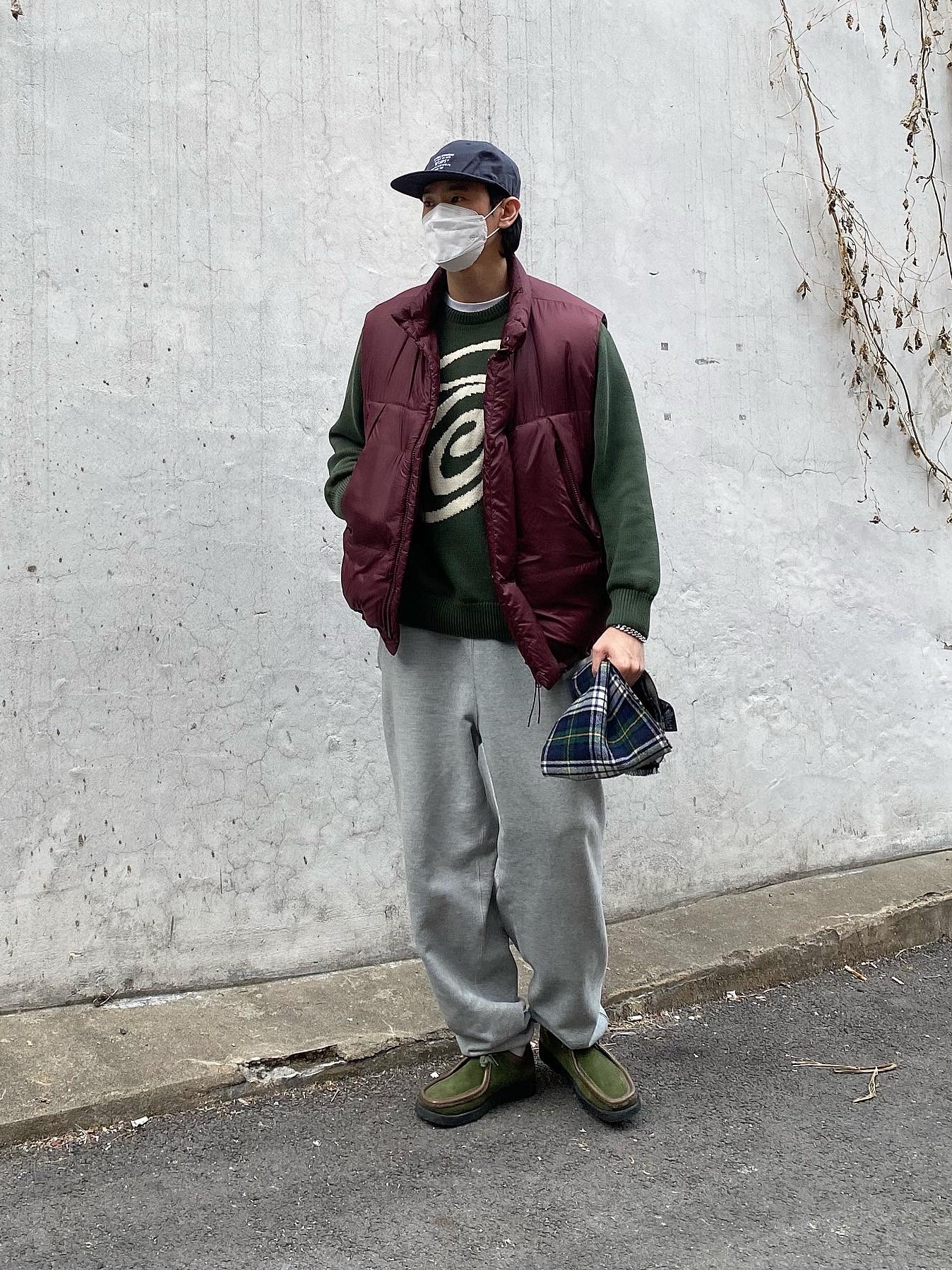 Stussy Curly S Sweater Green, Nike x Stussy NRG ZR Fleece Pants Heather Grey - US/EU 착용 스타일 - 1