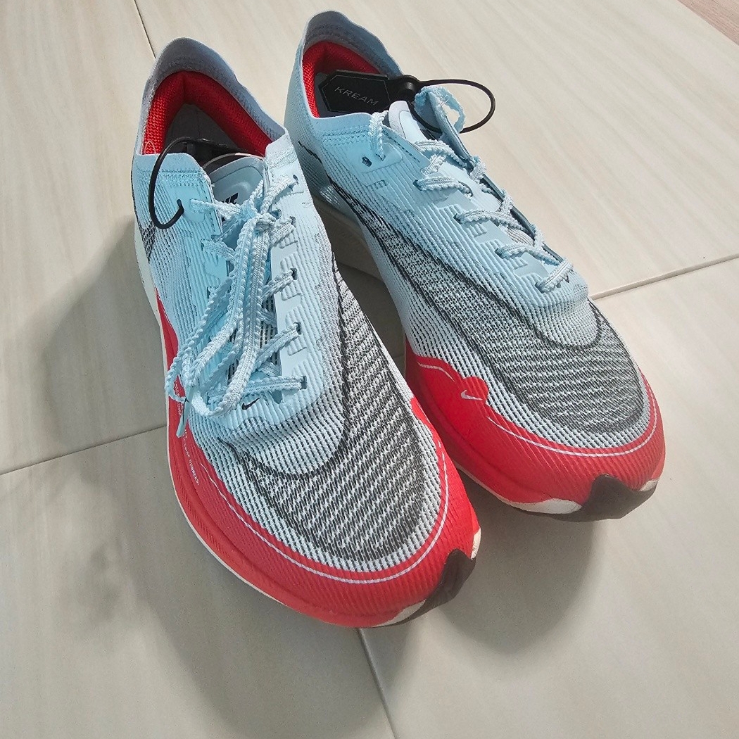 Nike ZoomX Vaporfly Next% 2 Glacier Blue 착용 스타일 - 1