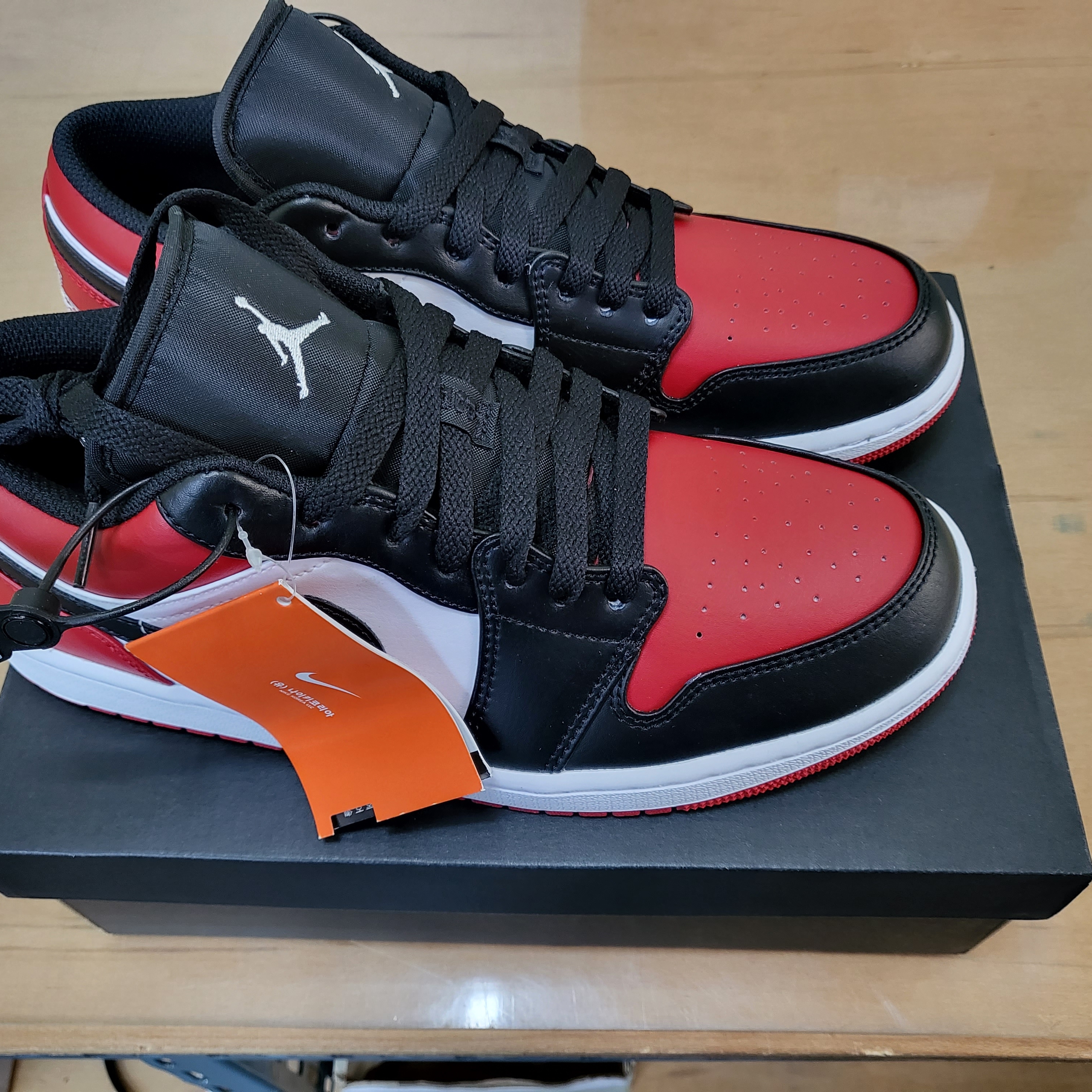 Jordan 1 Low Bred Toe 착용 스타일
