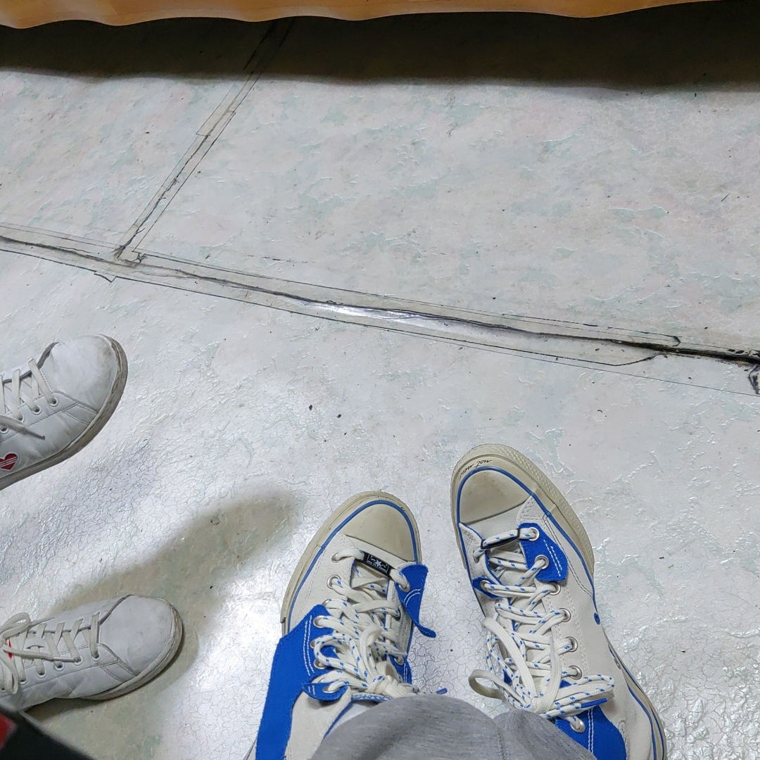 Converse x Ader Error Chuck 70 High White 착용 스타일 - 1