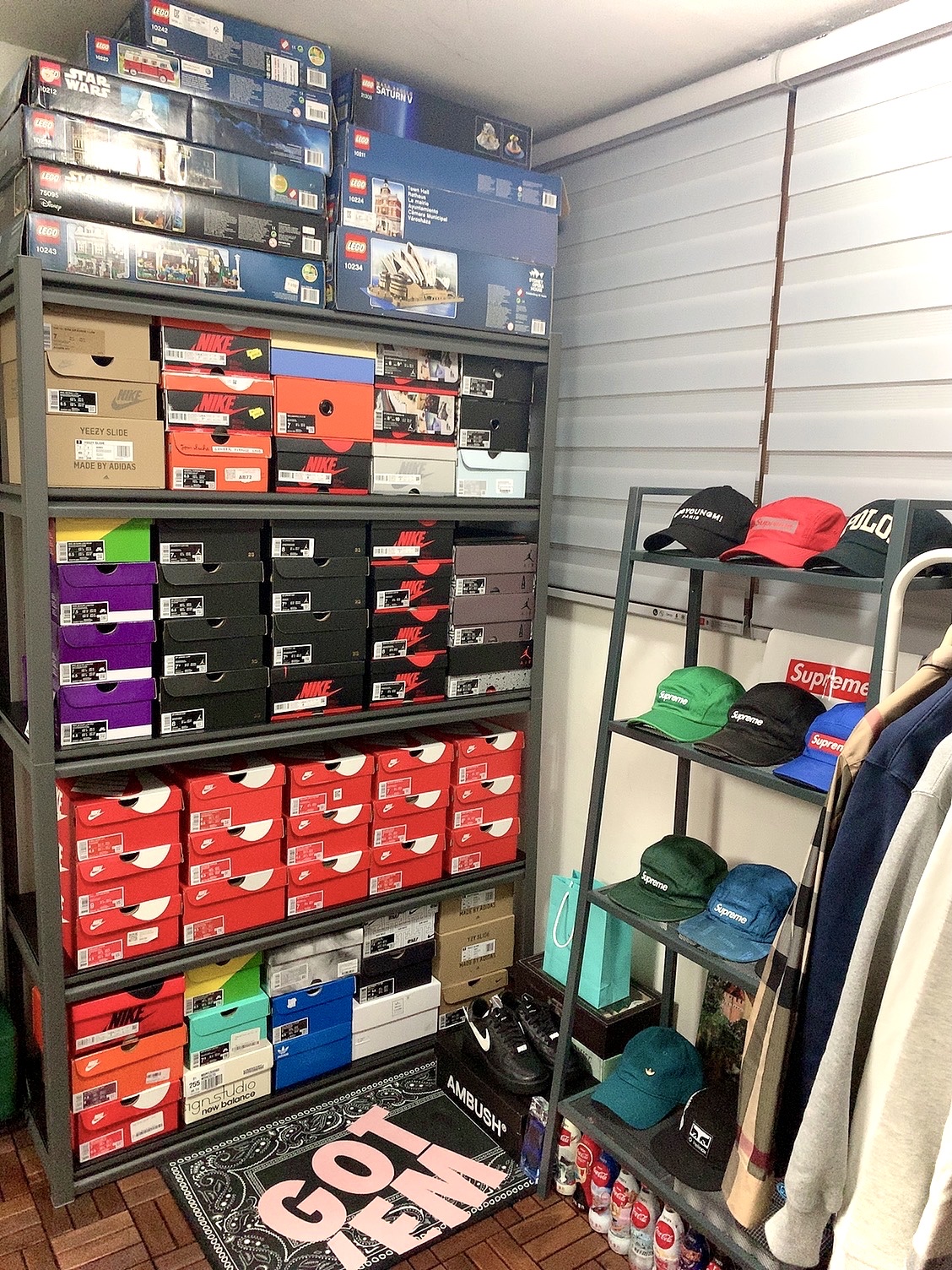 Nike x Ambush Air Force 1 Low SP Black, Jordan 4 x A Ma Maniere Retro Violet Ore 착용 스타일