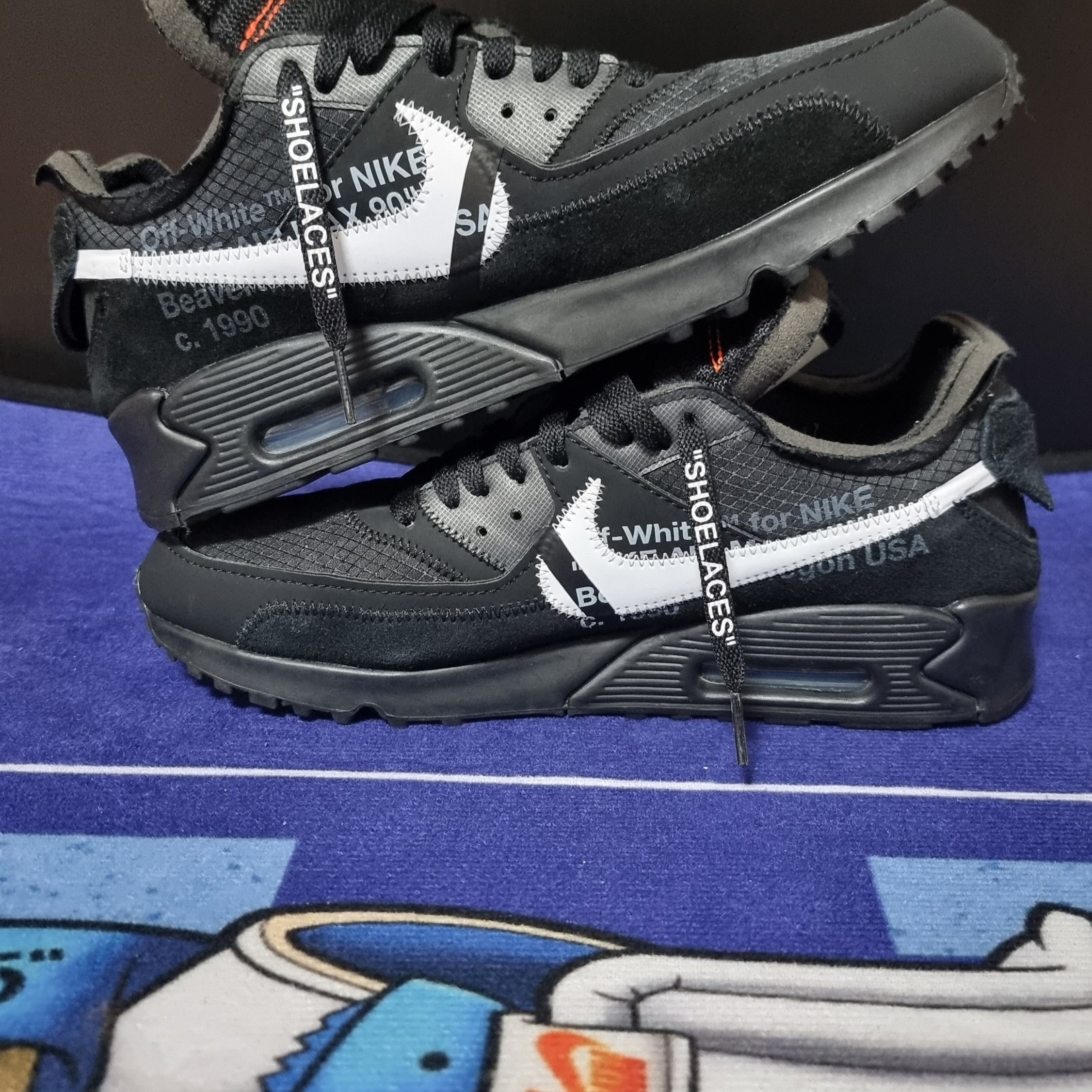 Nike x Off-White Air Max 90 V2 Black White 착용 스타일 - 3