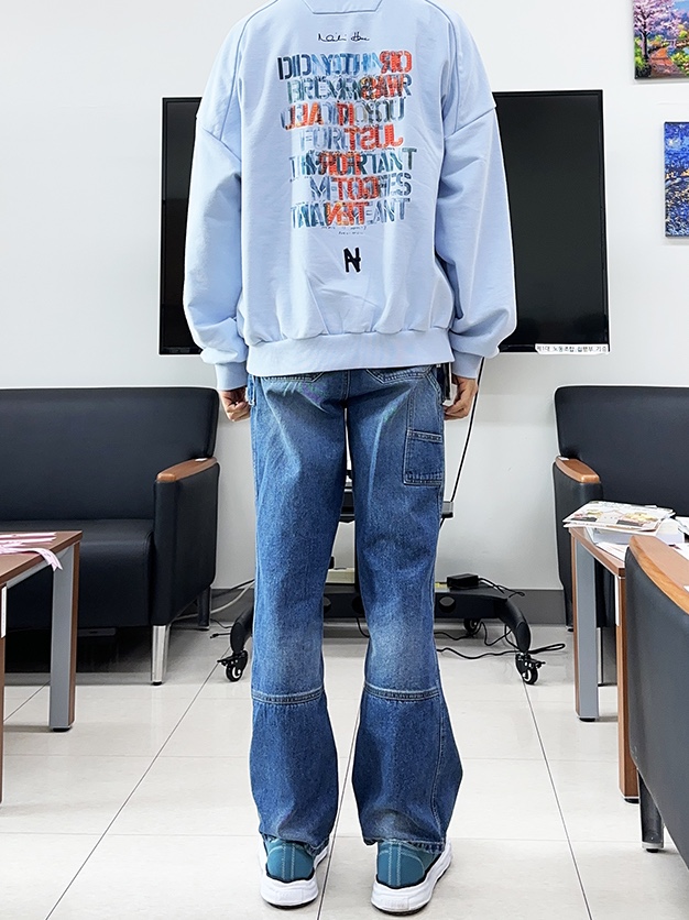 Juun.J Carpenter Denim Blue - 23SS, Maison Mihara Yasuhiro Peterson OG Sole Canvas Low Sneakers Blue 착용 스타일 - 2