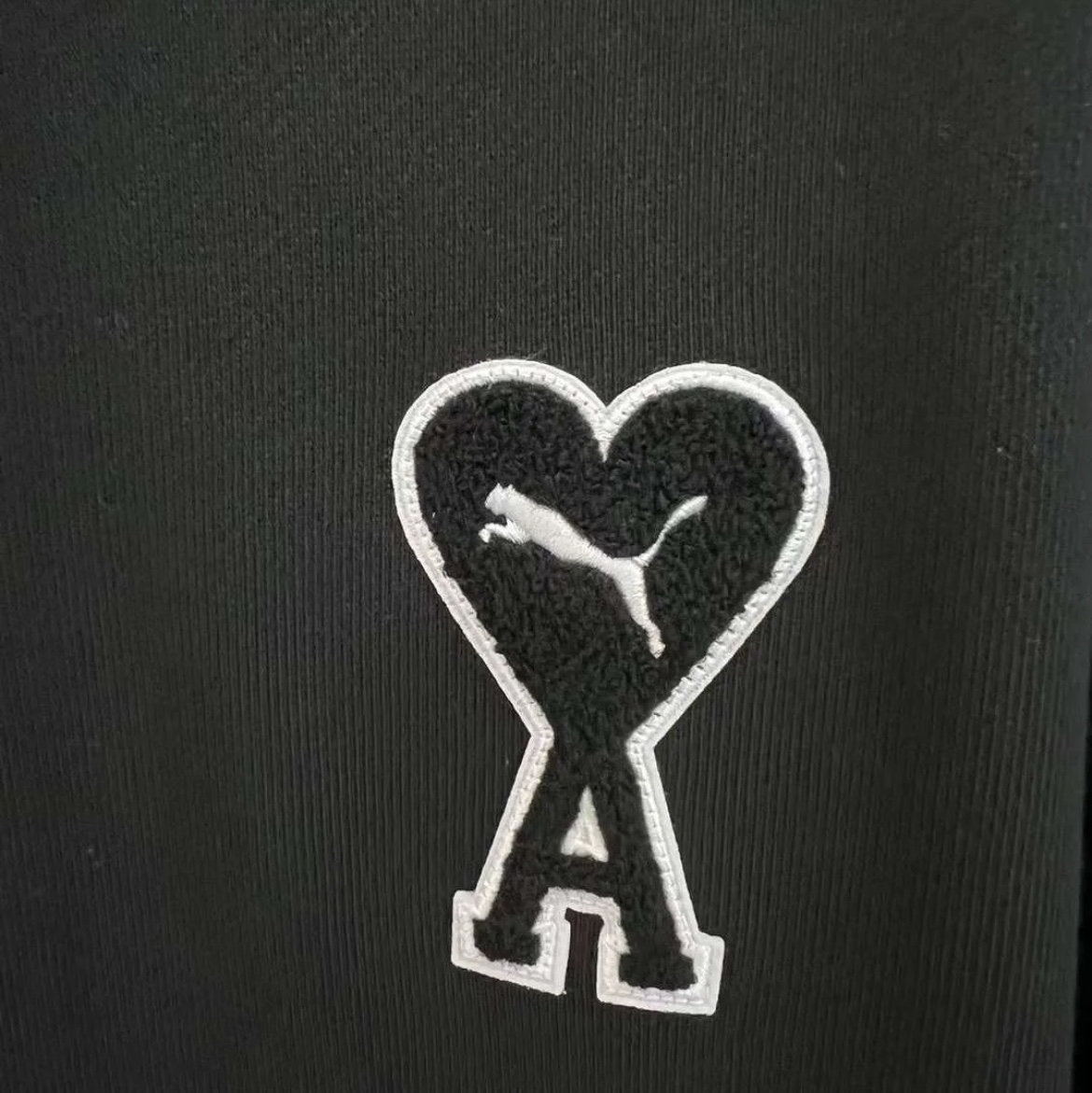 Puma x AMI Half-Zip Sweatshirt Puma Black 착용 스타일