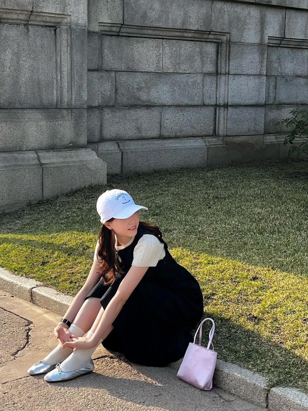 Hai Little Silk Bag Light Pink 착용 스타일 - 1
