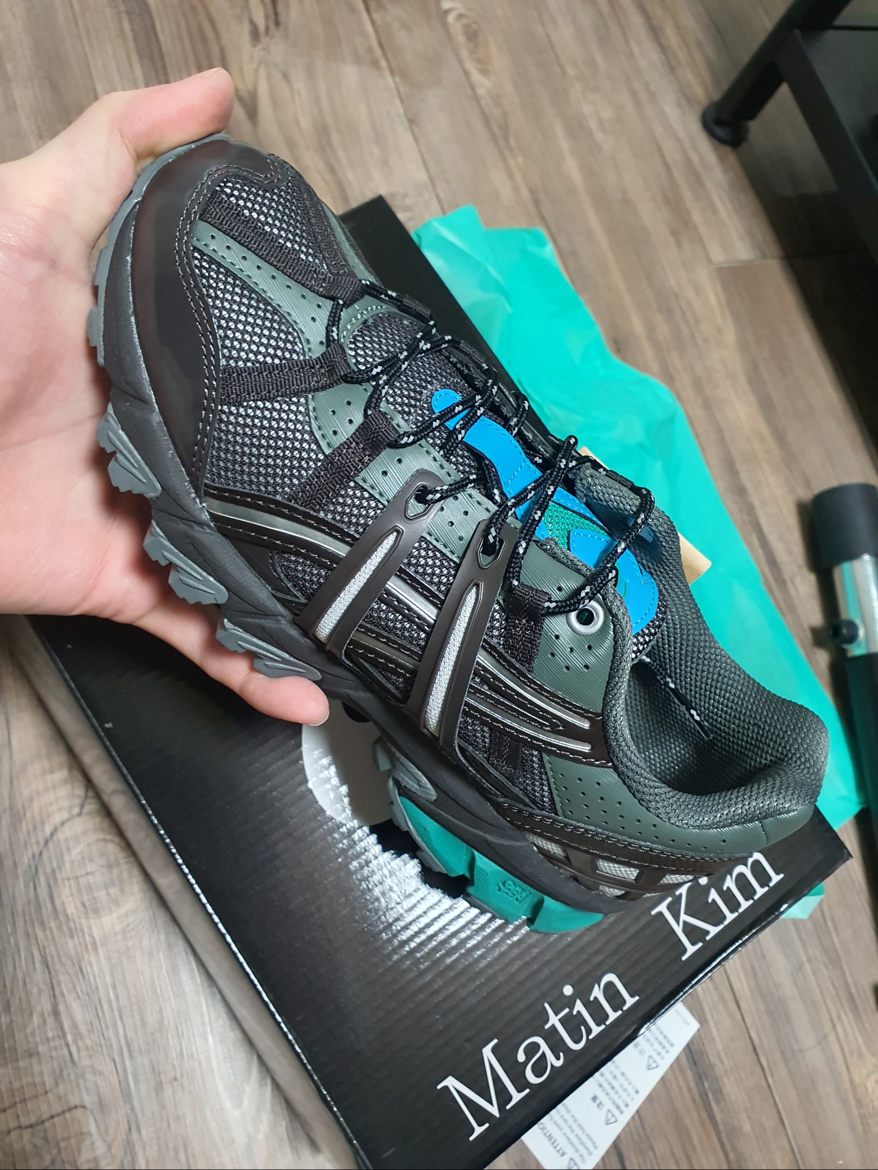 (W) Asics x Matin Kim Gel-Sonoma 15-50 Glacier Grey White, (W) Asics x Matin Kim Gel-Sonoma 15-50 Black Pure Silver 착용 스타일 - 3