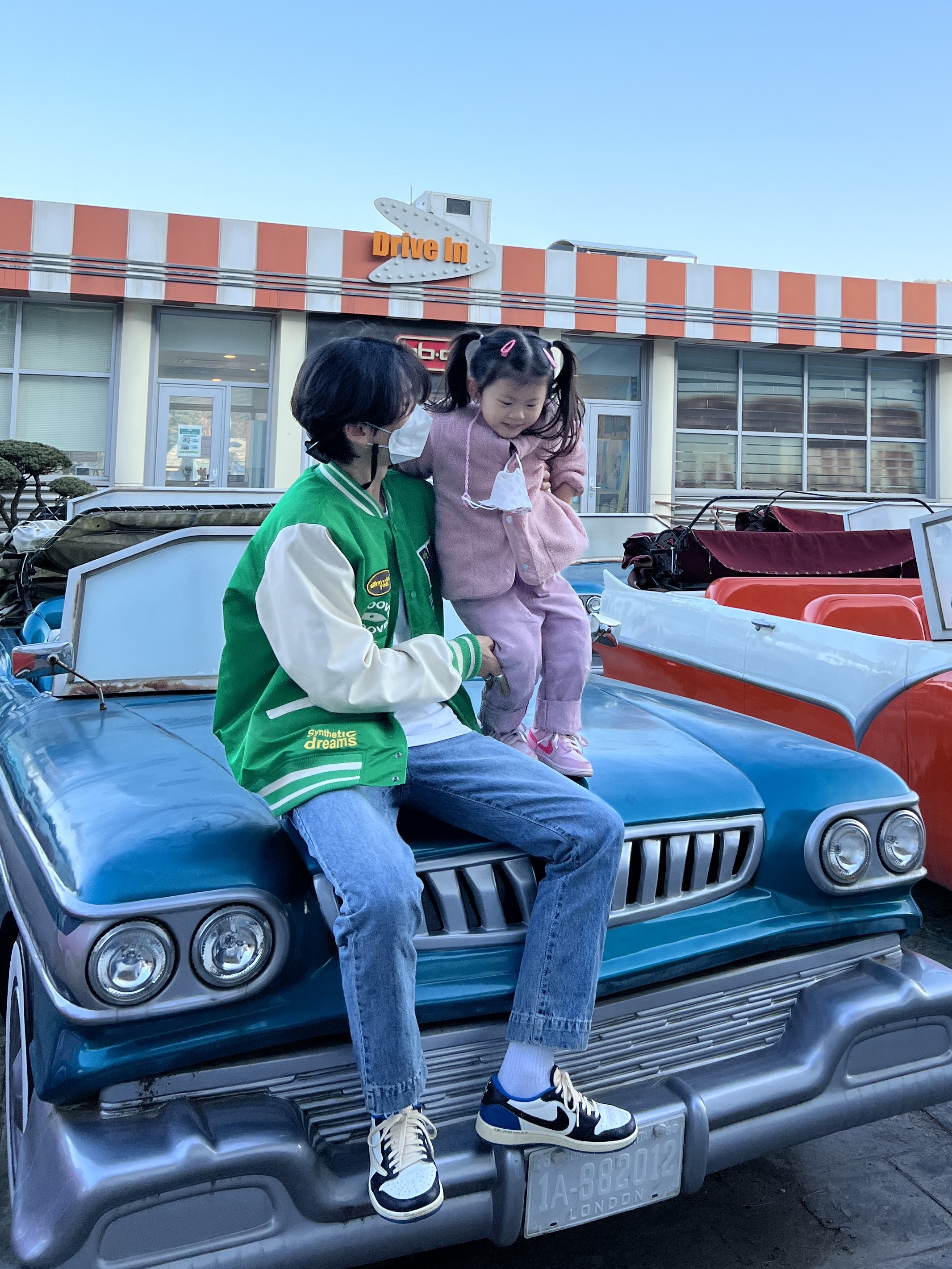 Jordan 1 x Travis Scott x Fragment Retro Low OG SP Military Blue, (PS) Nike Dunk Low Triple Pink 착용 스타일 - 2