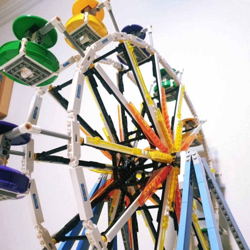 Lego Ferris Wheel 착용 스타일