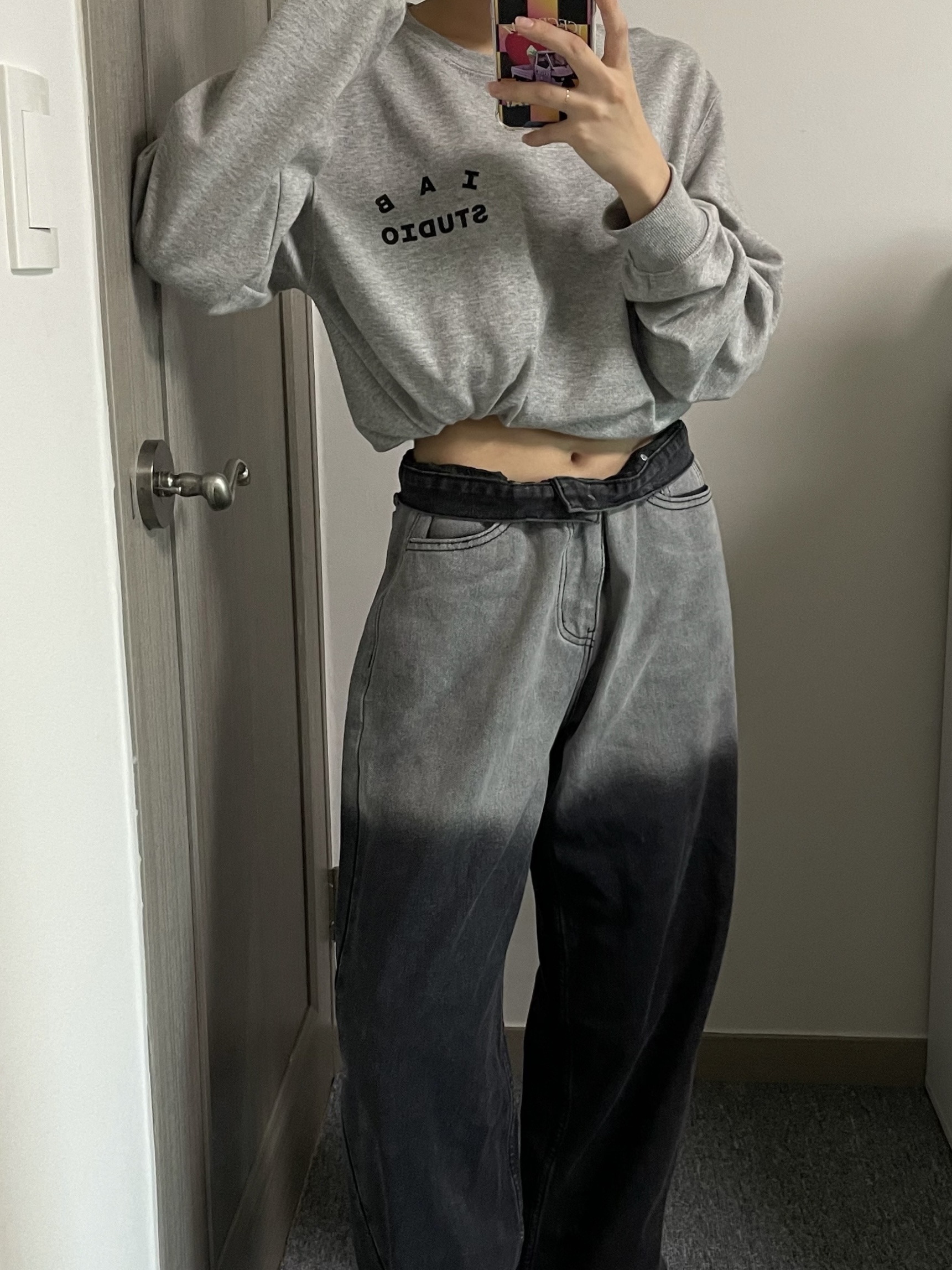 IAB Studio Long Sleeve Gray, Adidas Yeezy Slide Onyx 착용 스타일 - 5