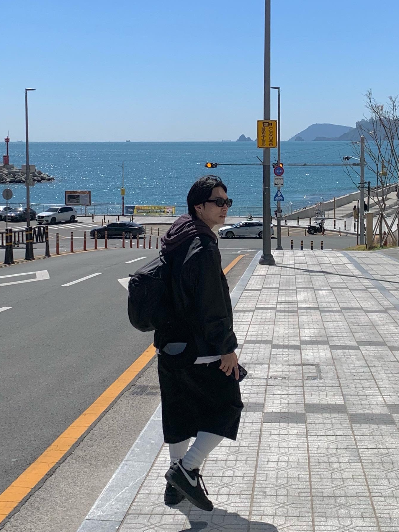 Nike x Ambush Air Force 1 Low SP Black, Arc'teryx Heliad 15 Backpack Black 착용 스타일 - 1