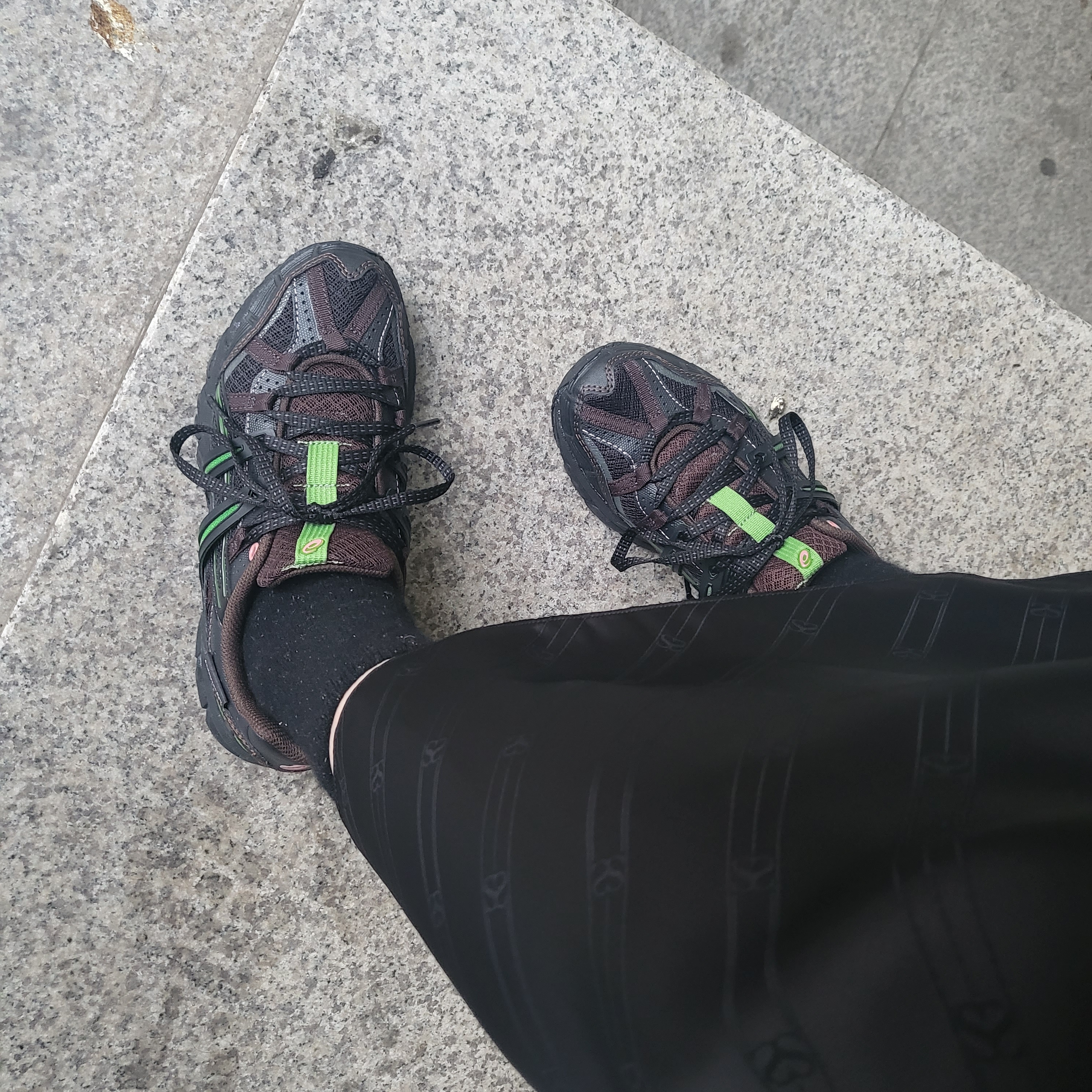 Asics x Andersson Bell Gel-Sonoma 15-50 Black Green 착용 스타일