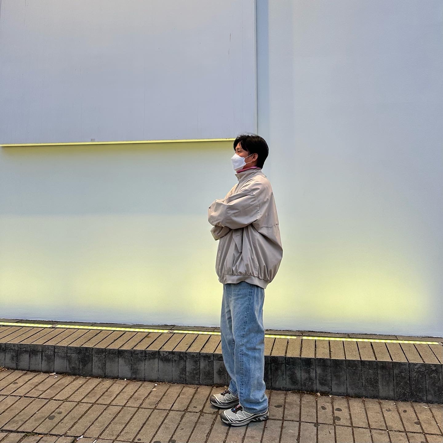 Salomon XT-6 Gore-Tex Vintage Khaki, Comoli 5P Denim Pants Bleach - 23SS 착용 스타일 - 1