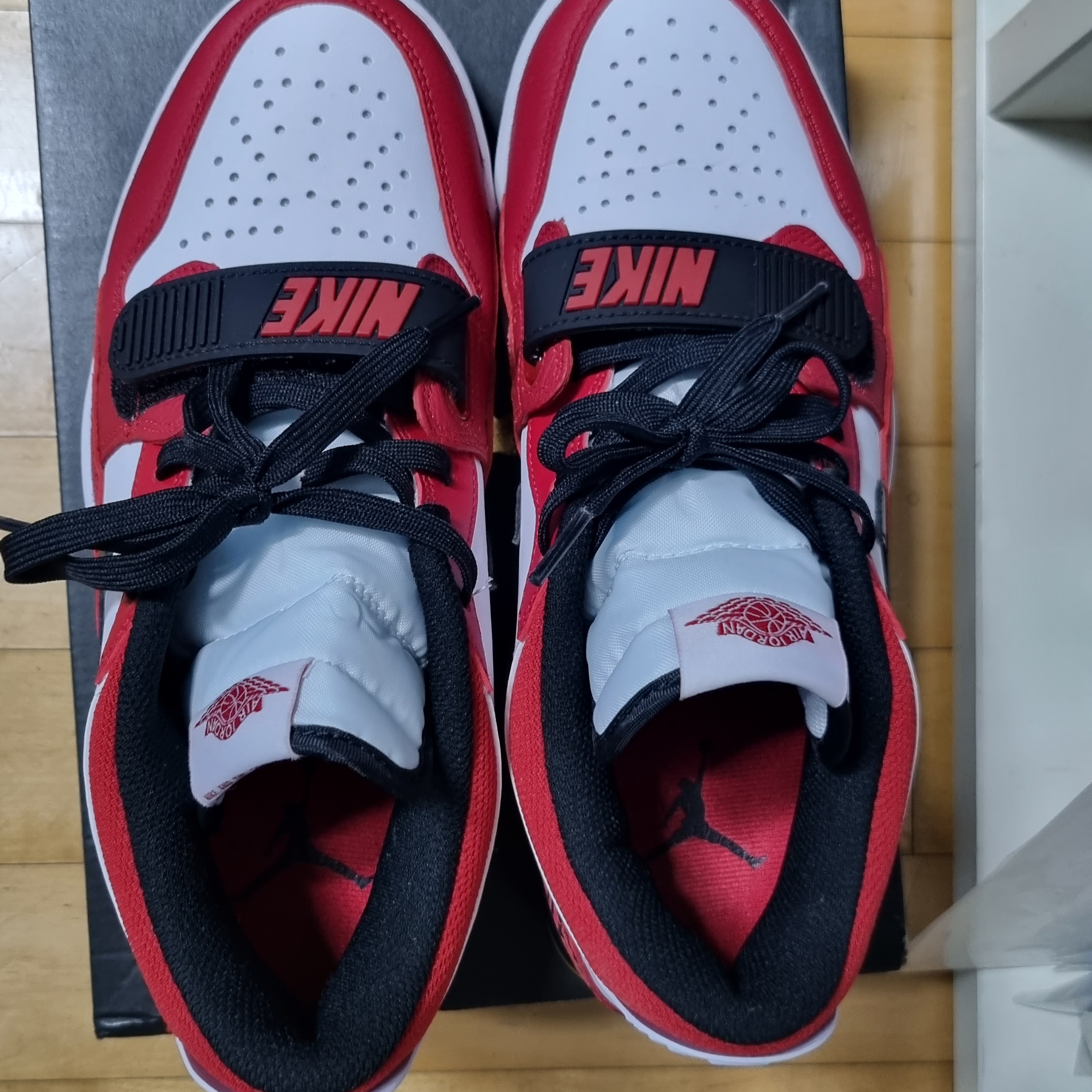 Jordan Legacy 312 Low Chicago 2022 착용 스타일 - 1