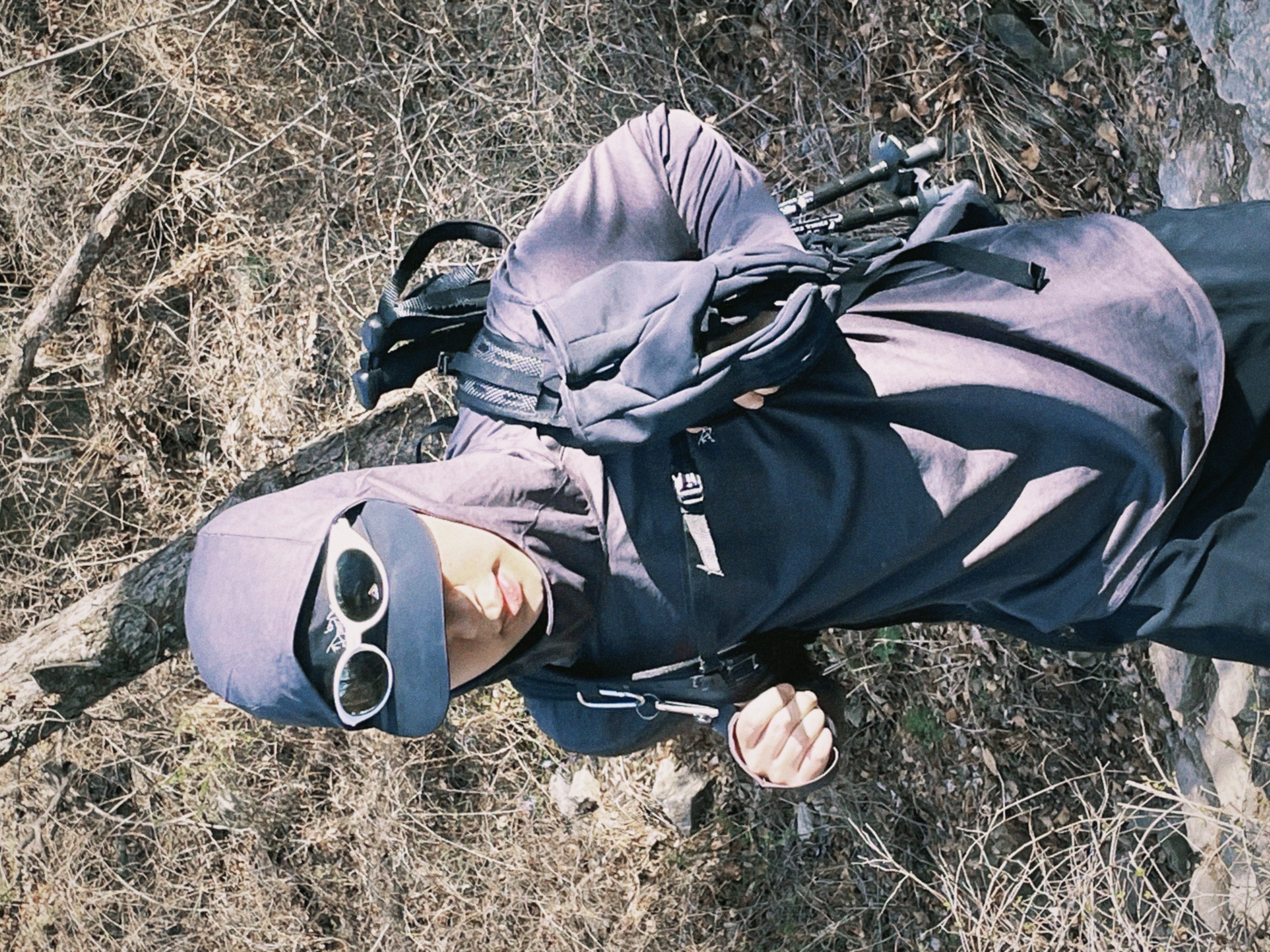 Oakley Eye Jacket Redux Matte Black Frame Prizm Grey Lenses High Bridge Fit, Salomon XT-6 Apricot Buff 착용 스타일 - 4