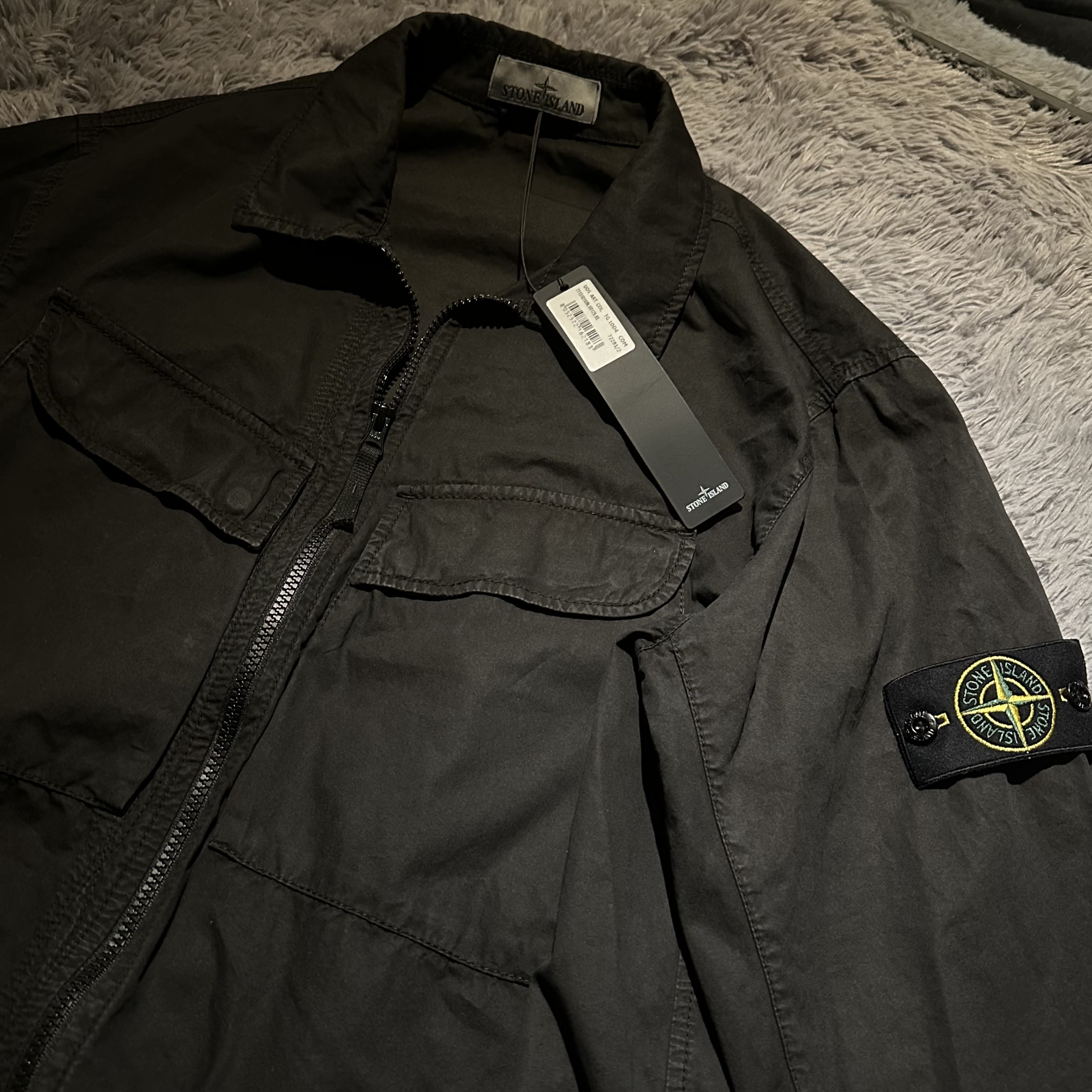 Stone Island 101WN Brushed Cotton Canvas T.CO+OLD Overshirt Black - 22FW 착용 스타일