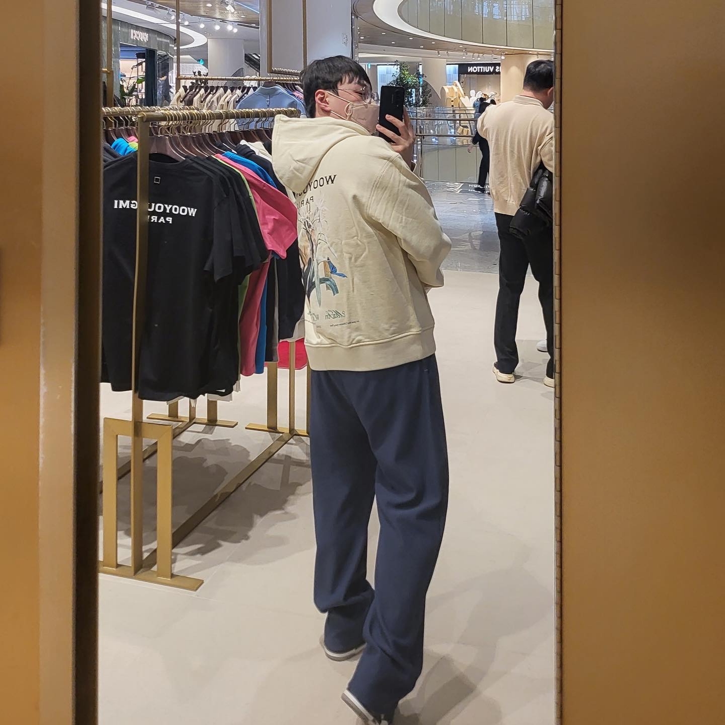 Wooyoungmi Flower Print Sweatshirt Black - 23SS, Jordan 3 Retro OG Black Cement 2018 착용 스타일 - 4