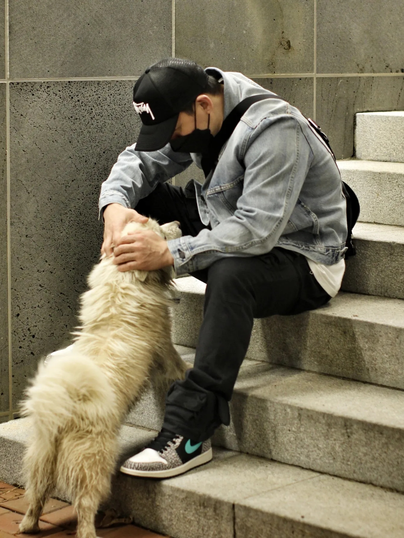 Jordan 1 Retro High Black Elephant Print 착용 스타일 - 1