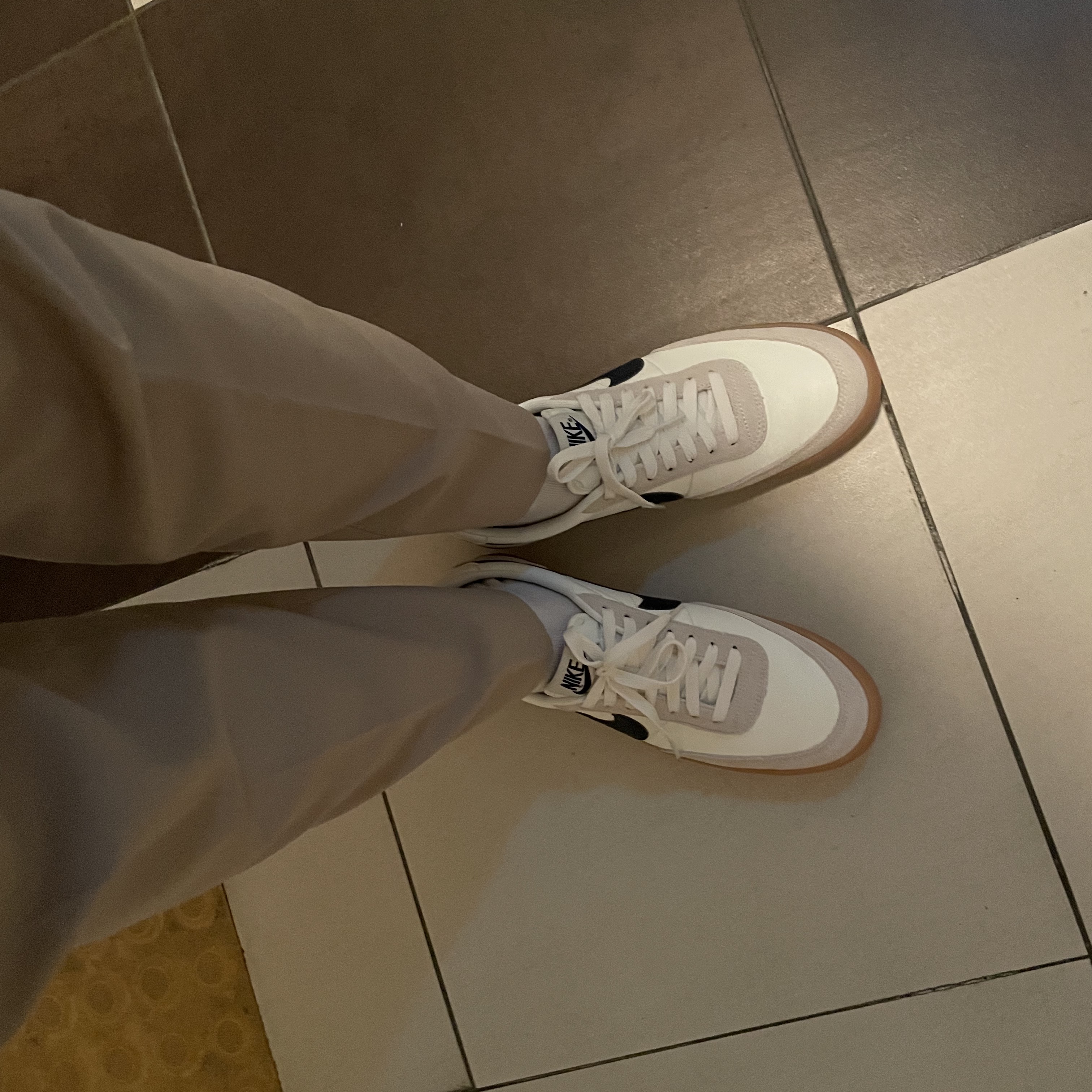 Nike x J.Crew Killshot 2 Sail Midnight Navy 착용 스타일