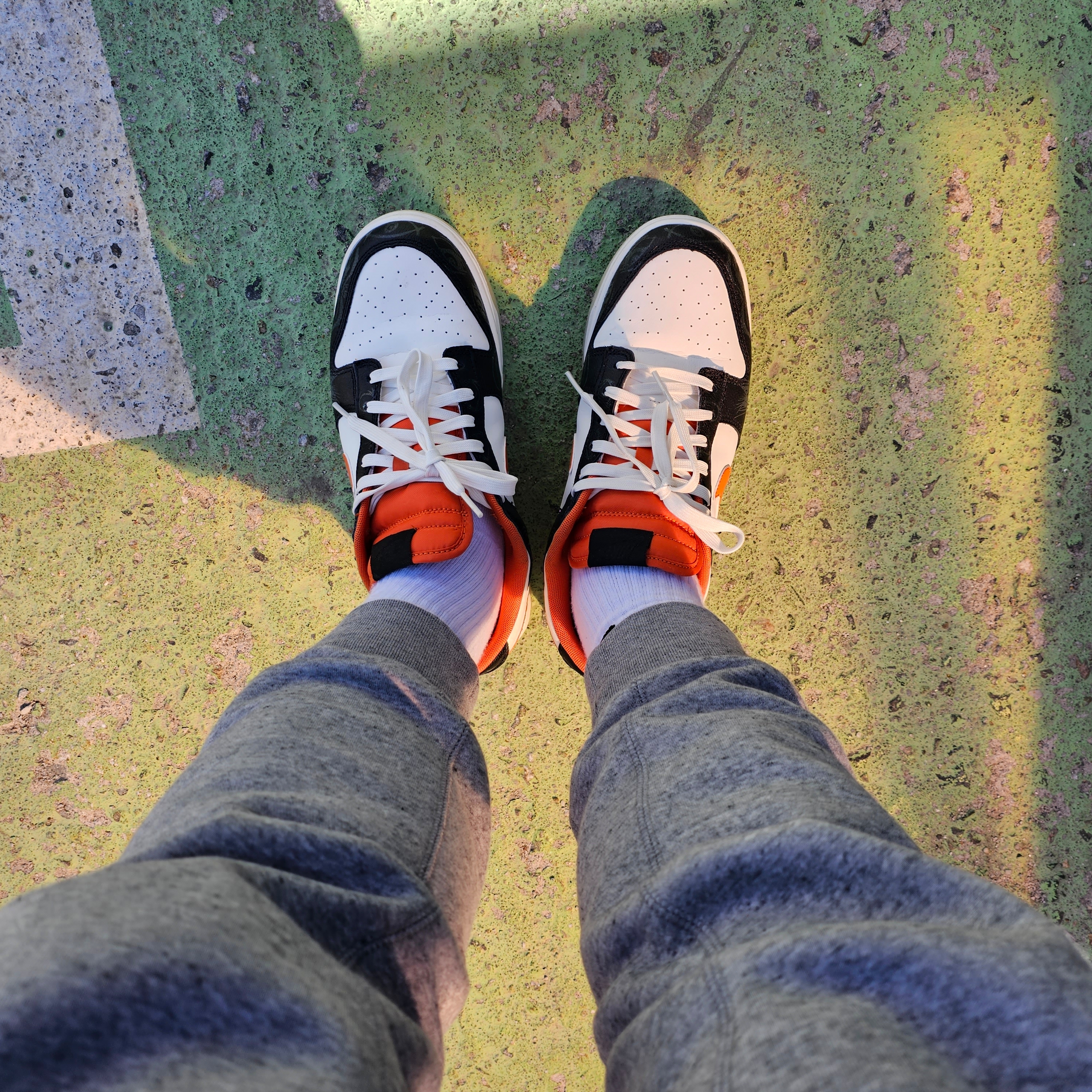 Nike Dunk Low Retro PRM Halloween 착용 스타일