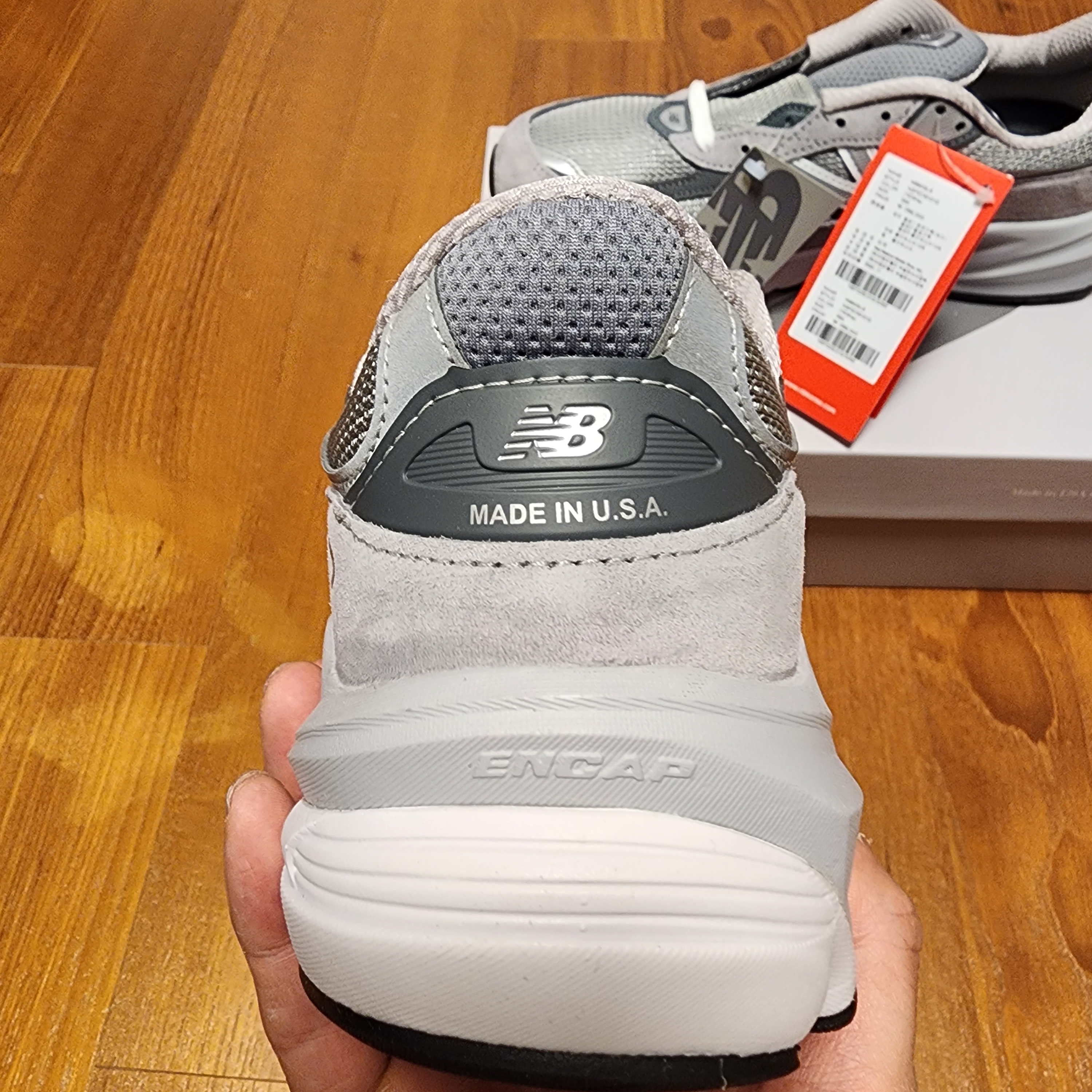 New Balance 990v6 Made in USA Grey - D Standard 착용 스타일 - 5