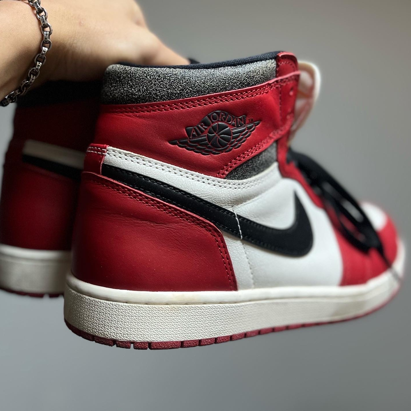 Jordan 1 Retro High OG Chicago 2022 착용 스타일 - 2