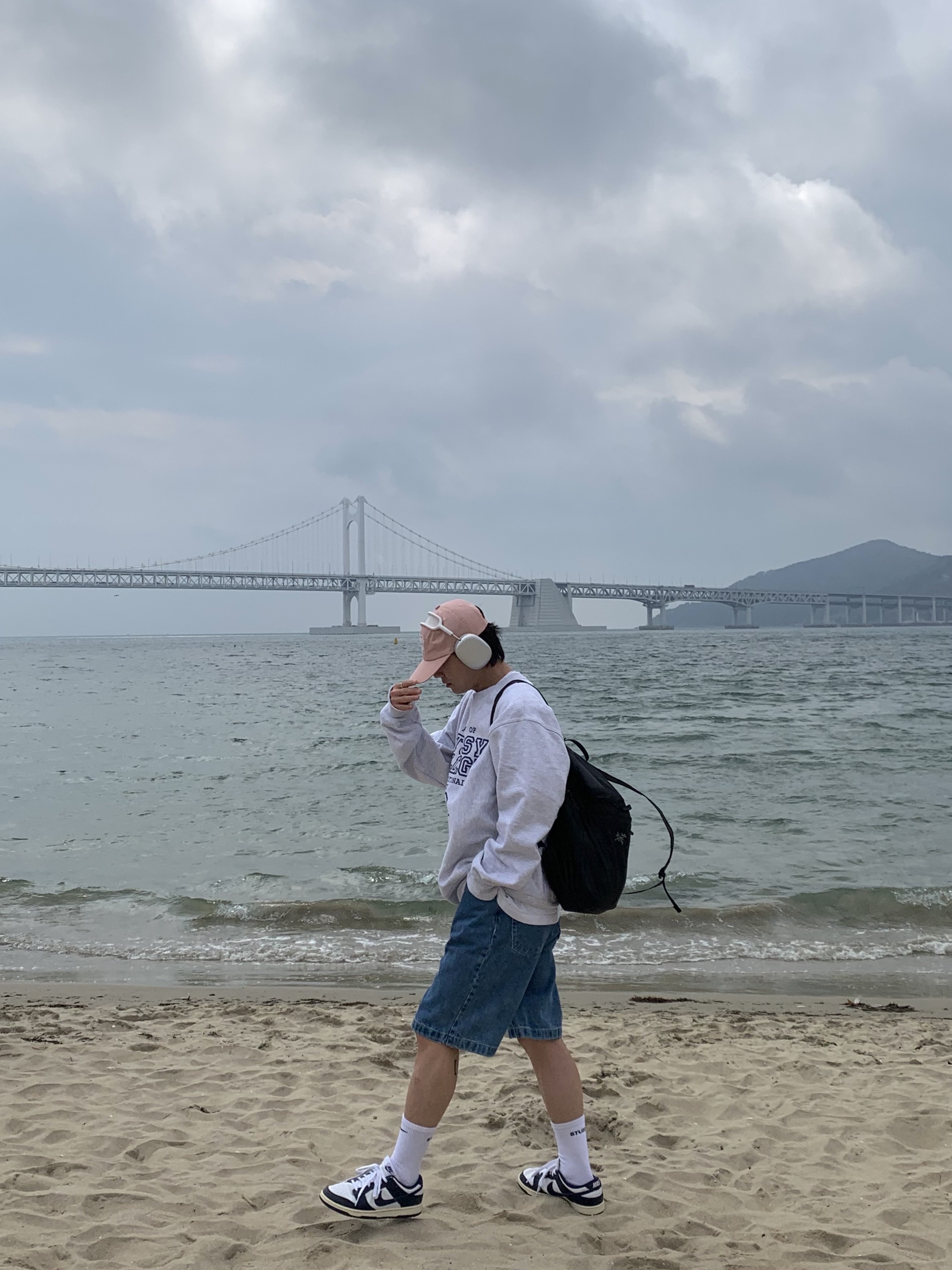 Human Made 6 Panel Denim Cap Indigo, Apple AirPods Max Lightning Silver (Korean Ver.) 착용 스타일 - 2