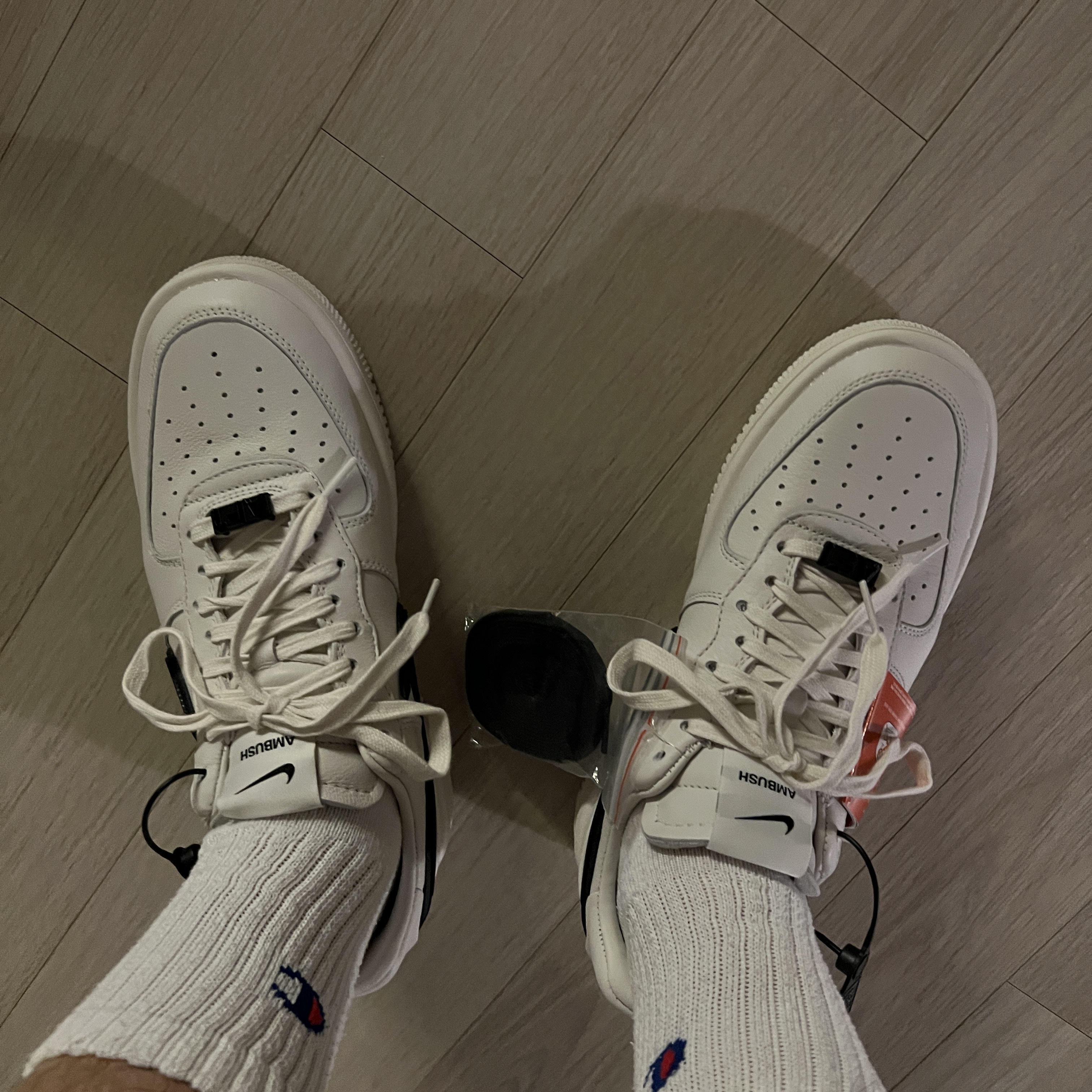 Nike x Ambush Air Force 1 Low SP Phantom 착용 스타일 - 4