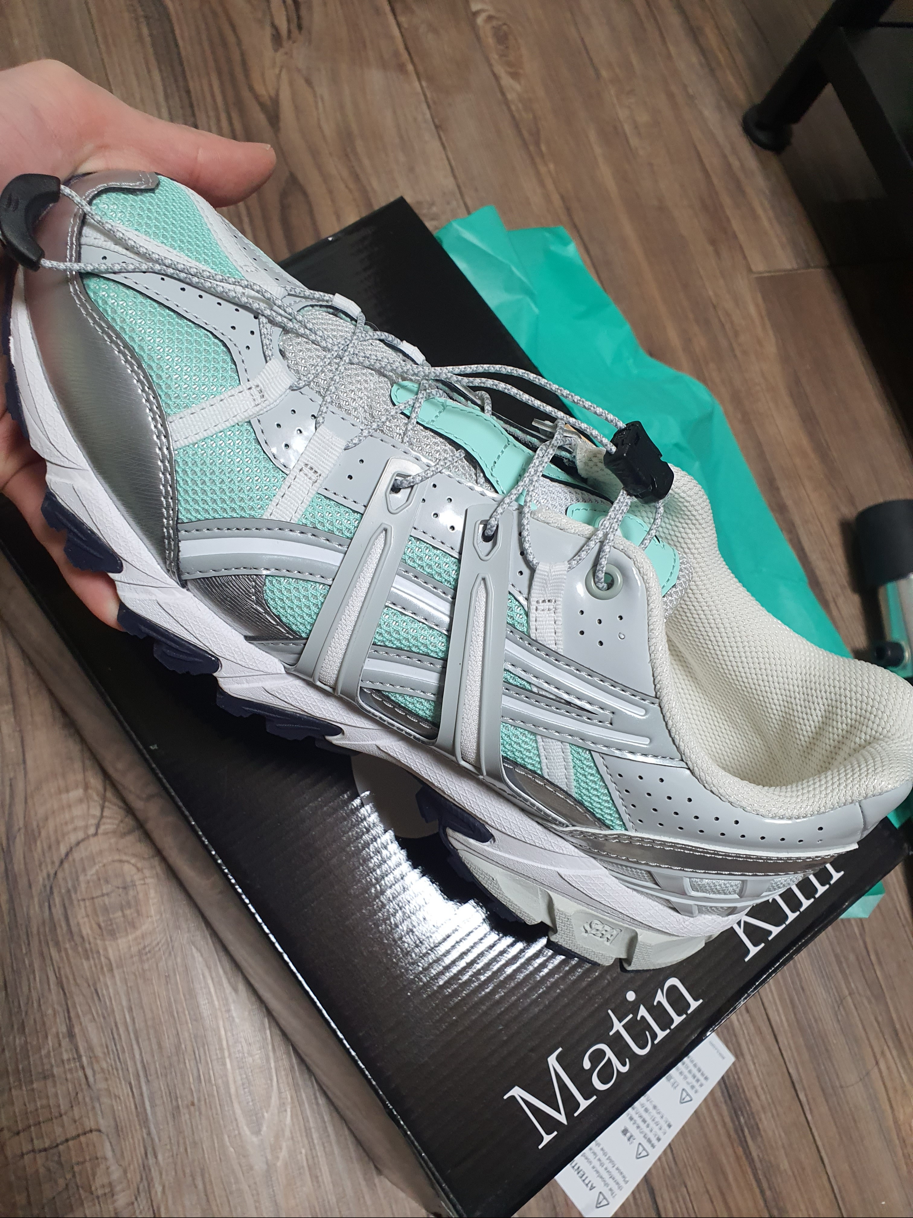 (W) Asics x Matin Kim Gel-Sonoma 15-50 Glacier Grey White, (W) Asics x Matin Kim Gel-Sonoma 15-50 Black Pure Silver 착용 스타일 - 2