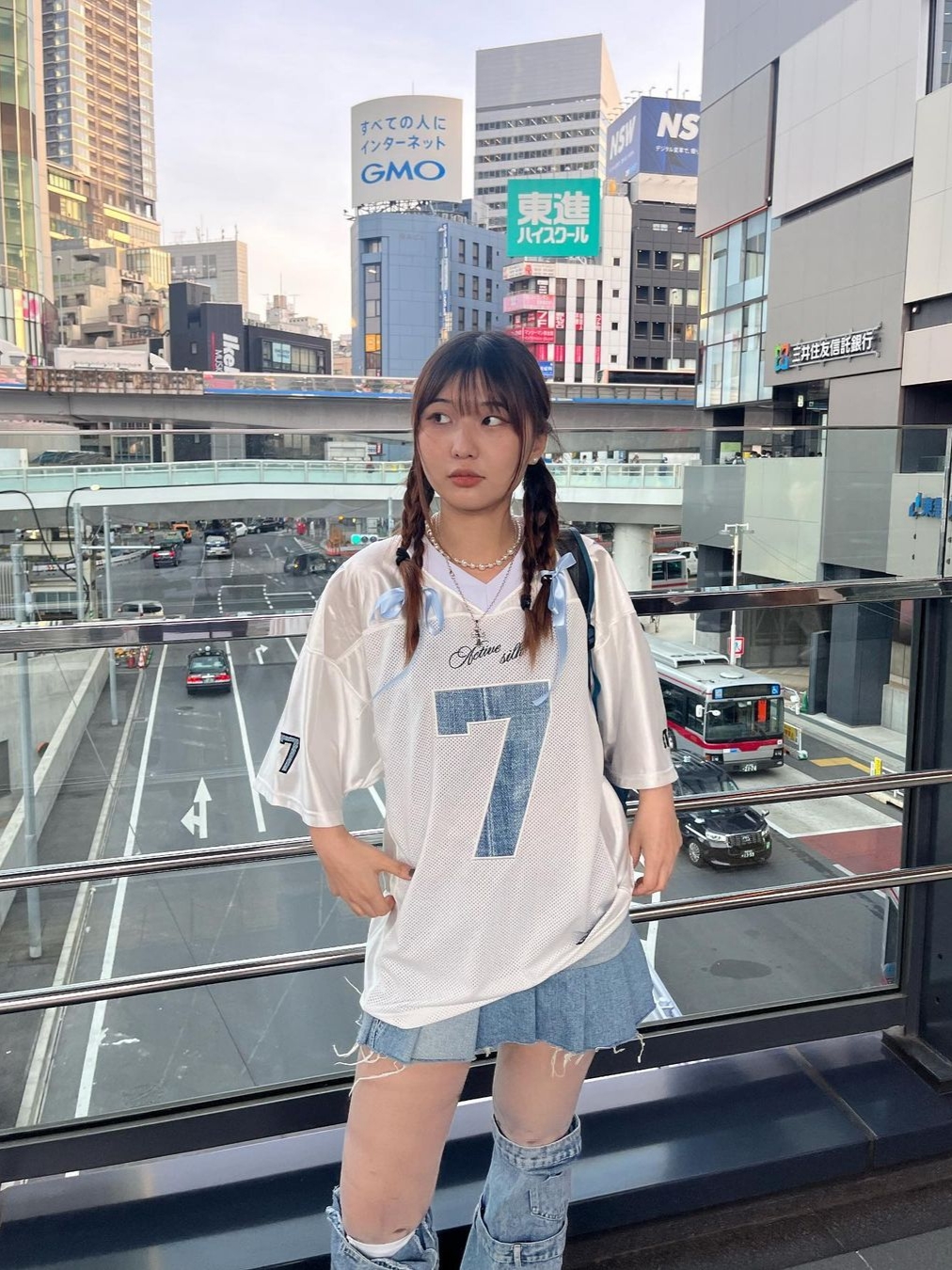 2000Archives Football T-Shirt Denim 착용 스타일