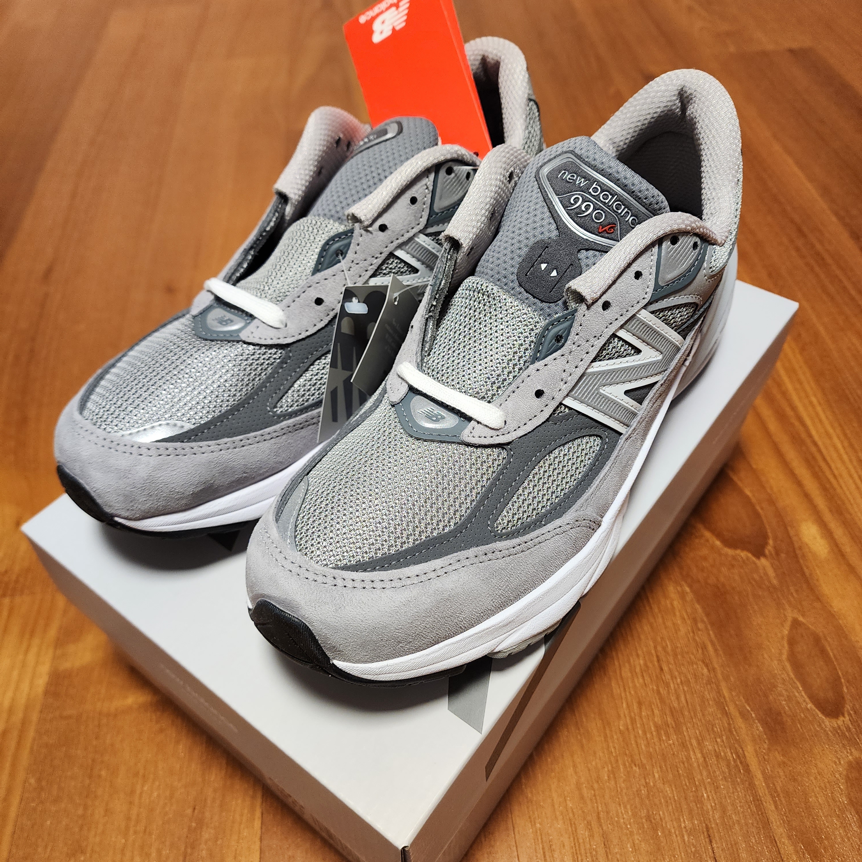 New Balance 990v6 Made in USA Grey - D Standard 착용 스타일 - 3