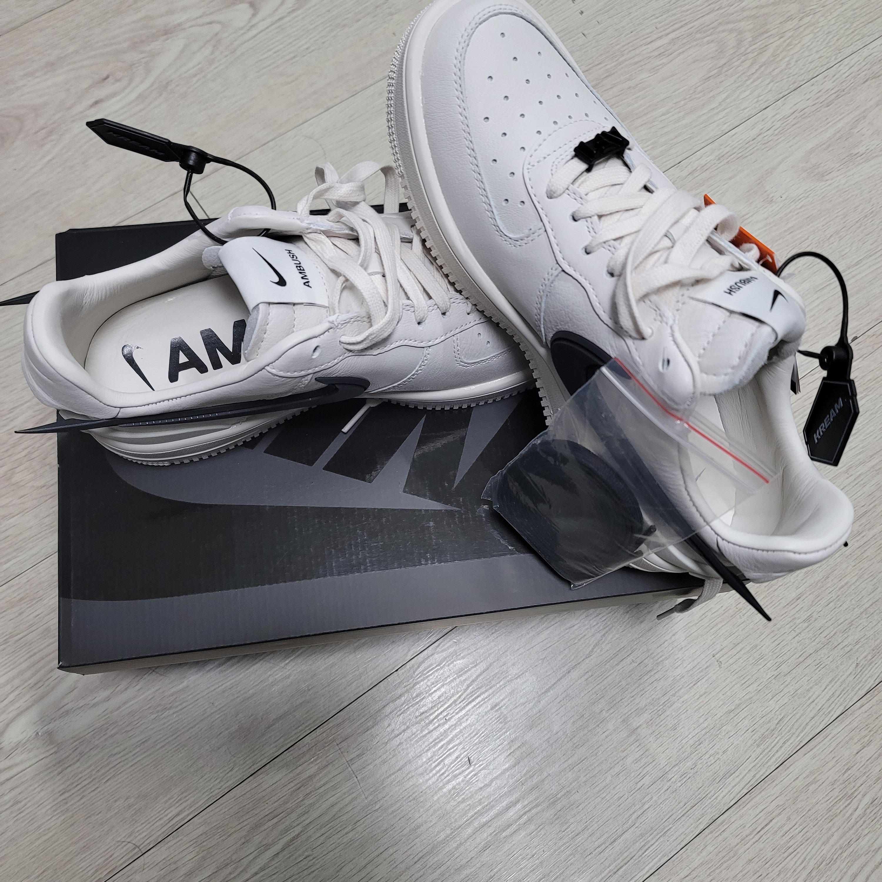 Nike x Ambush Air Force 1 Low SP Phantom 착용 스타일 - 1