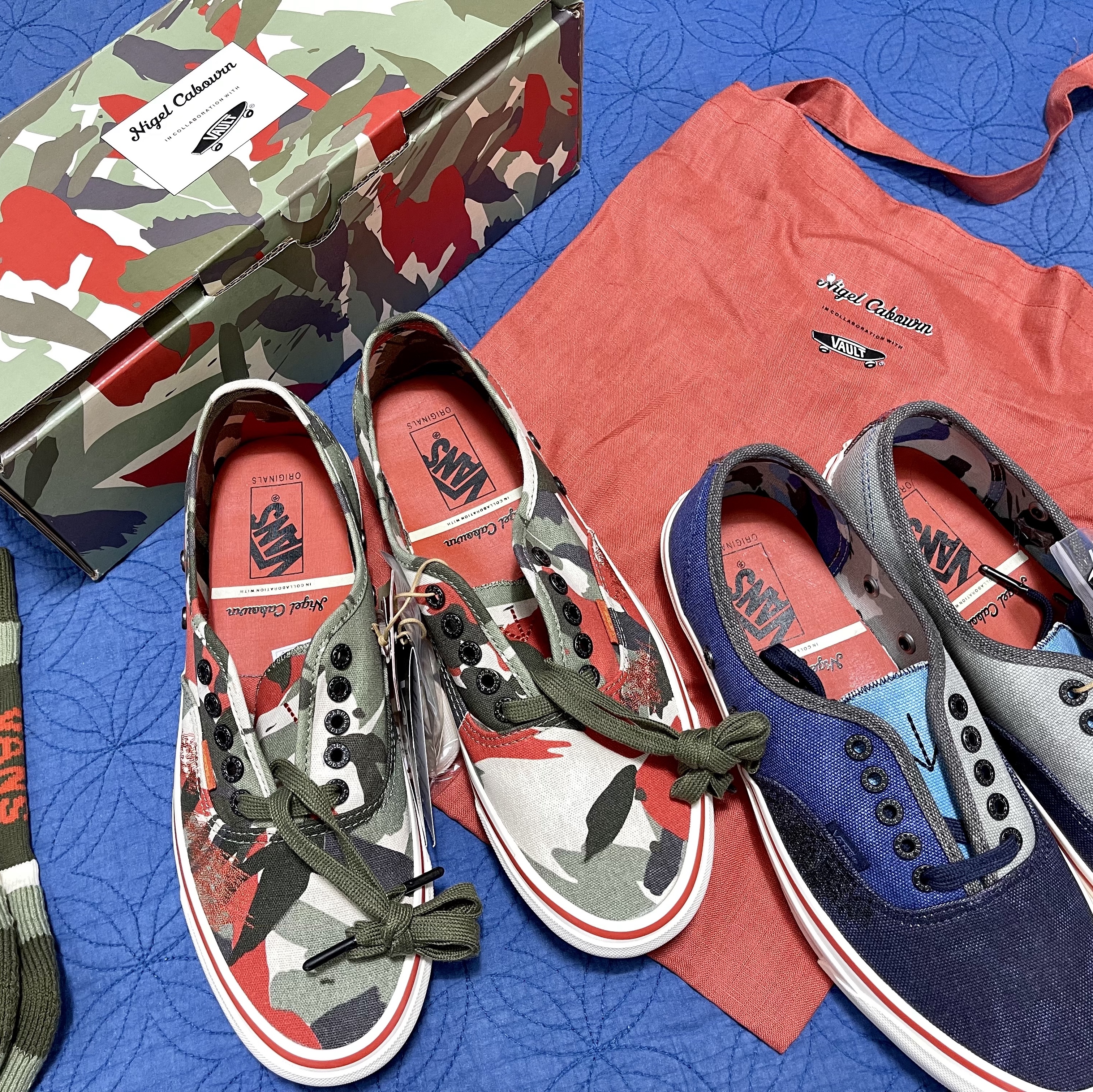 Vans Vault x Nigel Cabourn OG Authentic LX Army Green Camo, Vans Vault x Nigel Cabourn OG Authentic LX Crazy Navy Mix 착용 스타일 - 1