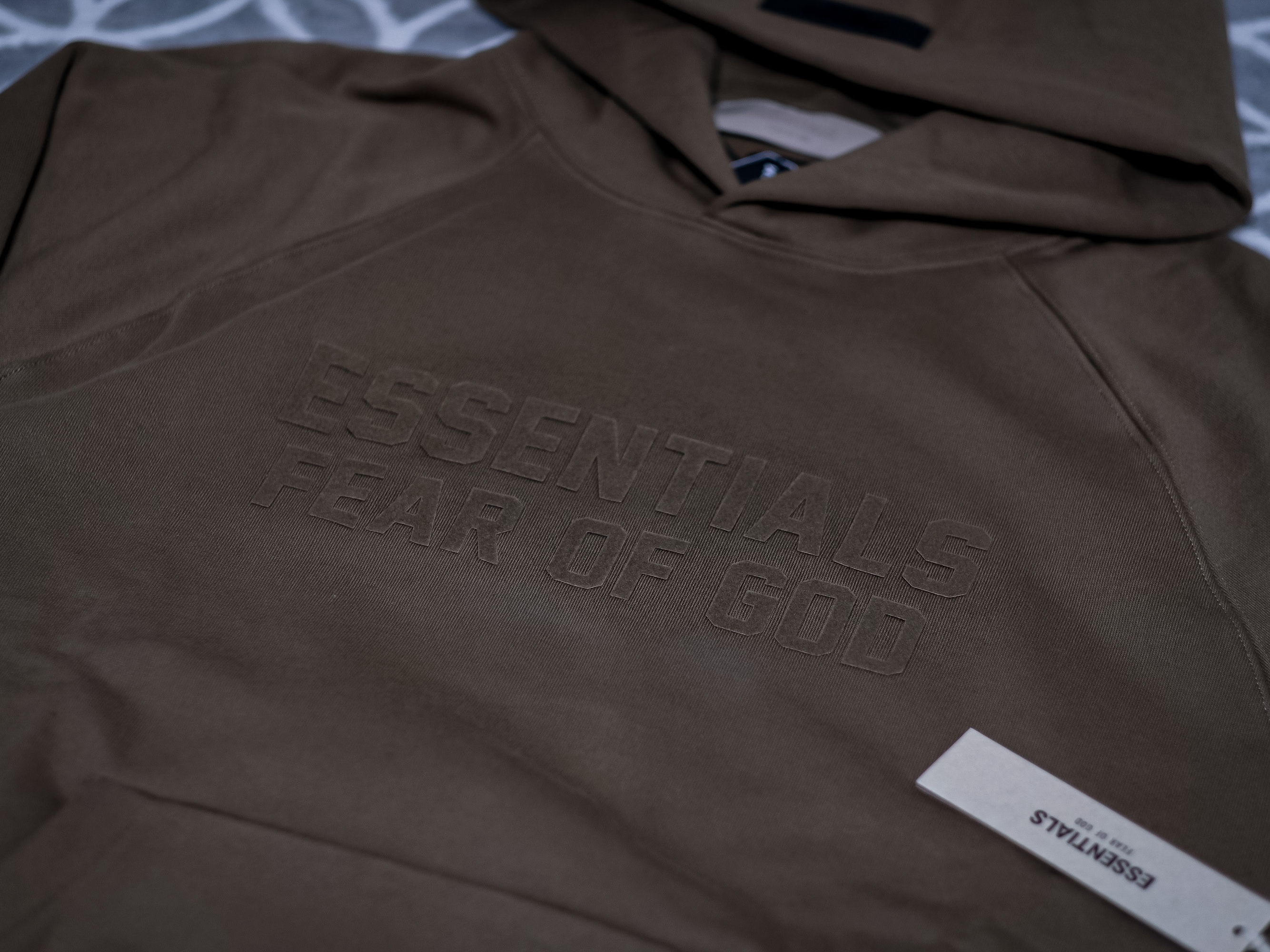 Essentials Hoodie Wood - 22FW 착용 스타일 - 1