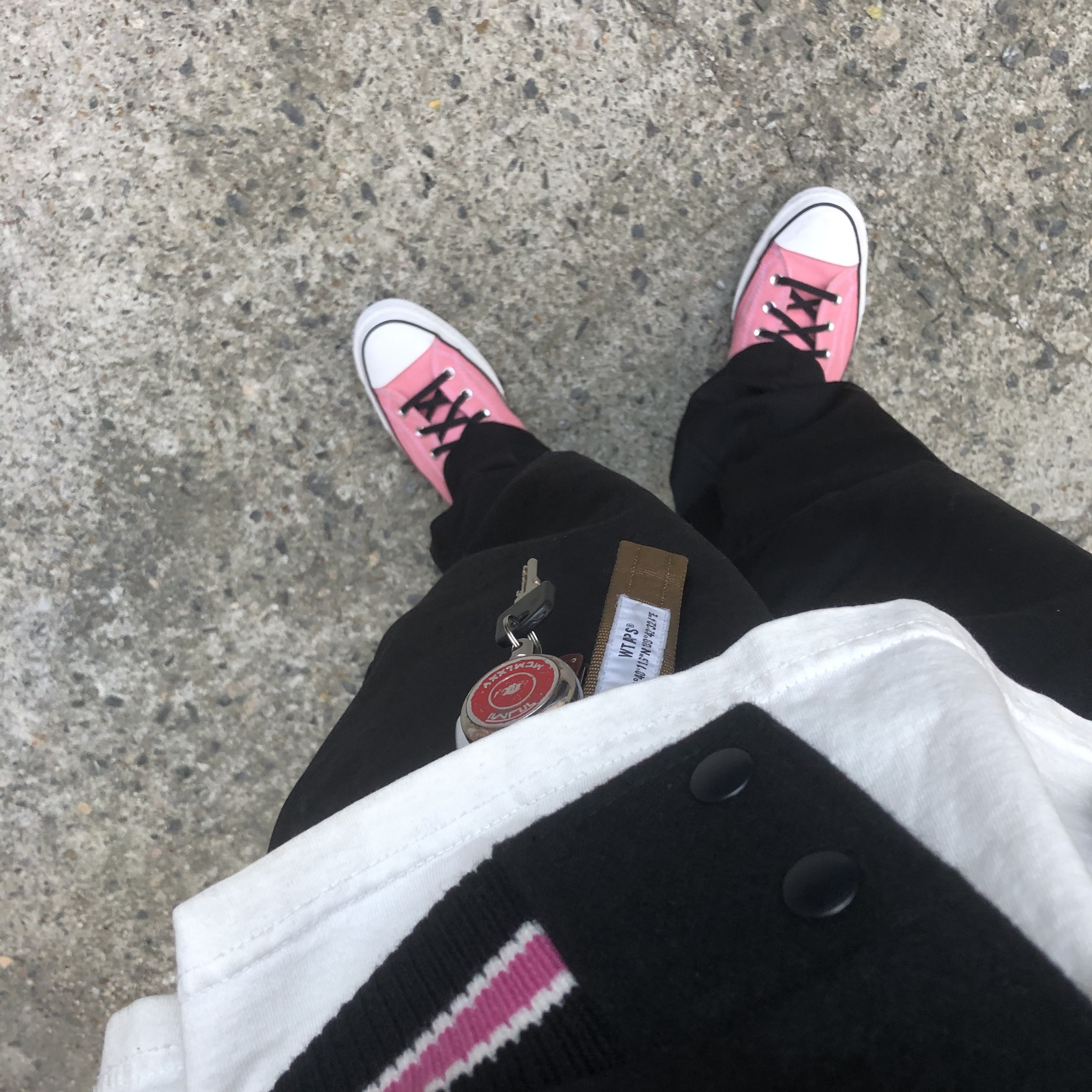 Converse x Stussy Chuck 70 High Plumeria, Stussy S Talk Melton Varsity Jacket Black 착용 스타일