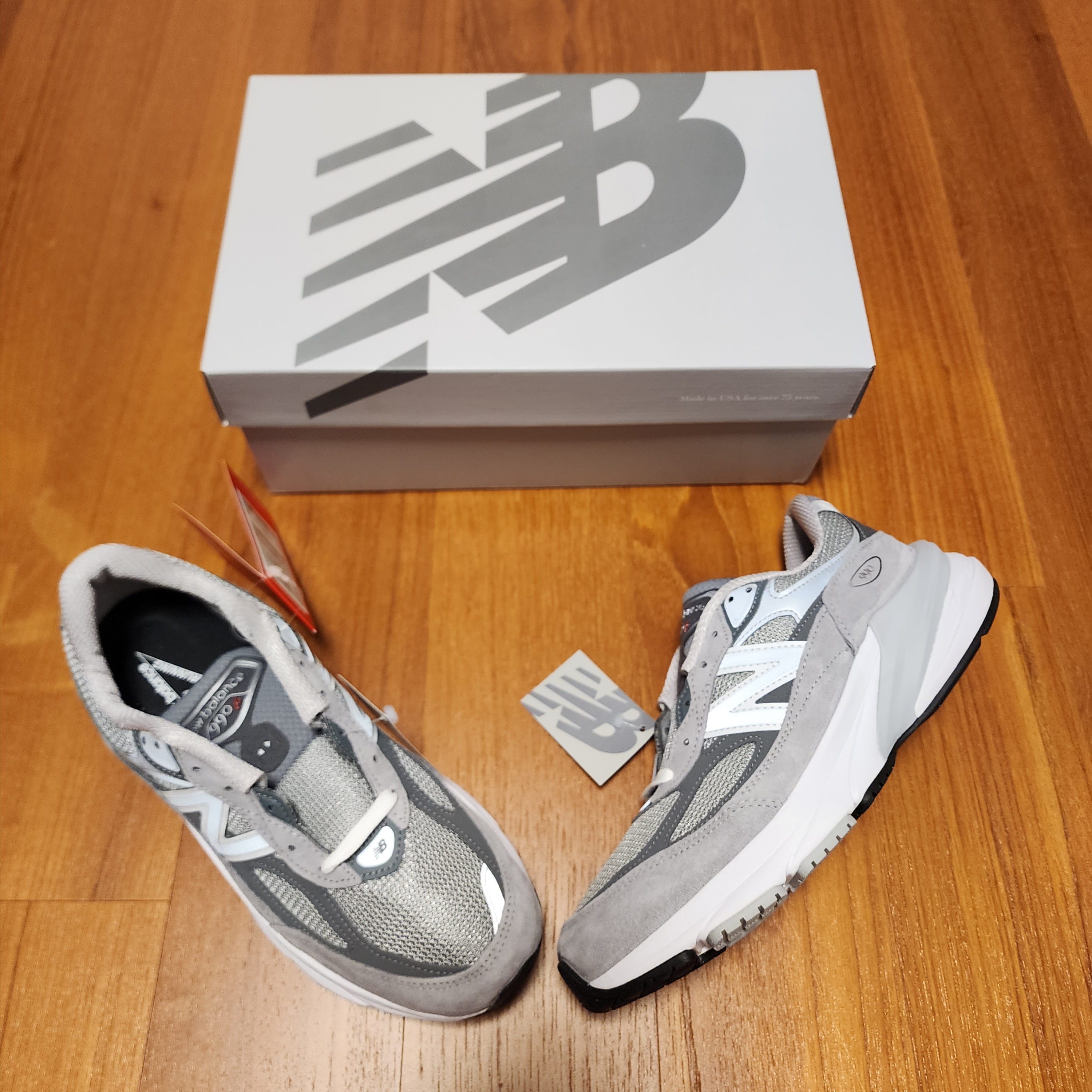 New Balance 990v6 Made in USA Grey - D Standard 착용 스타일 - 2