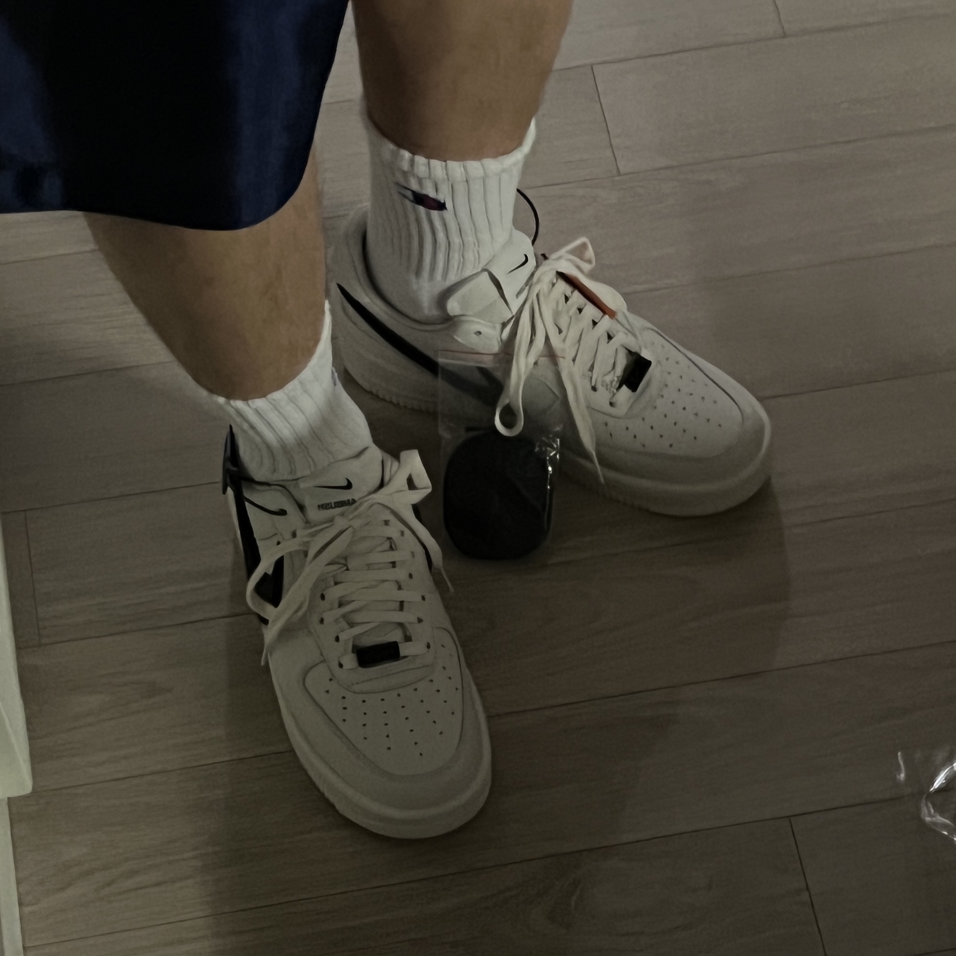 Nike x Ambush Air Force 1 Low SP Phantom 착용 스타일 - 2