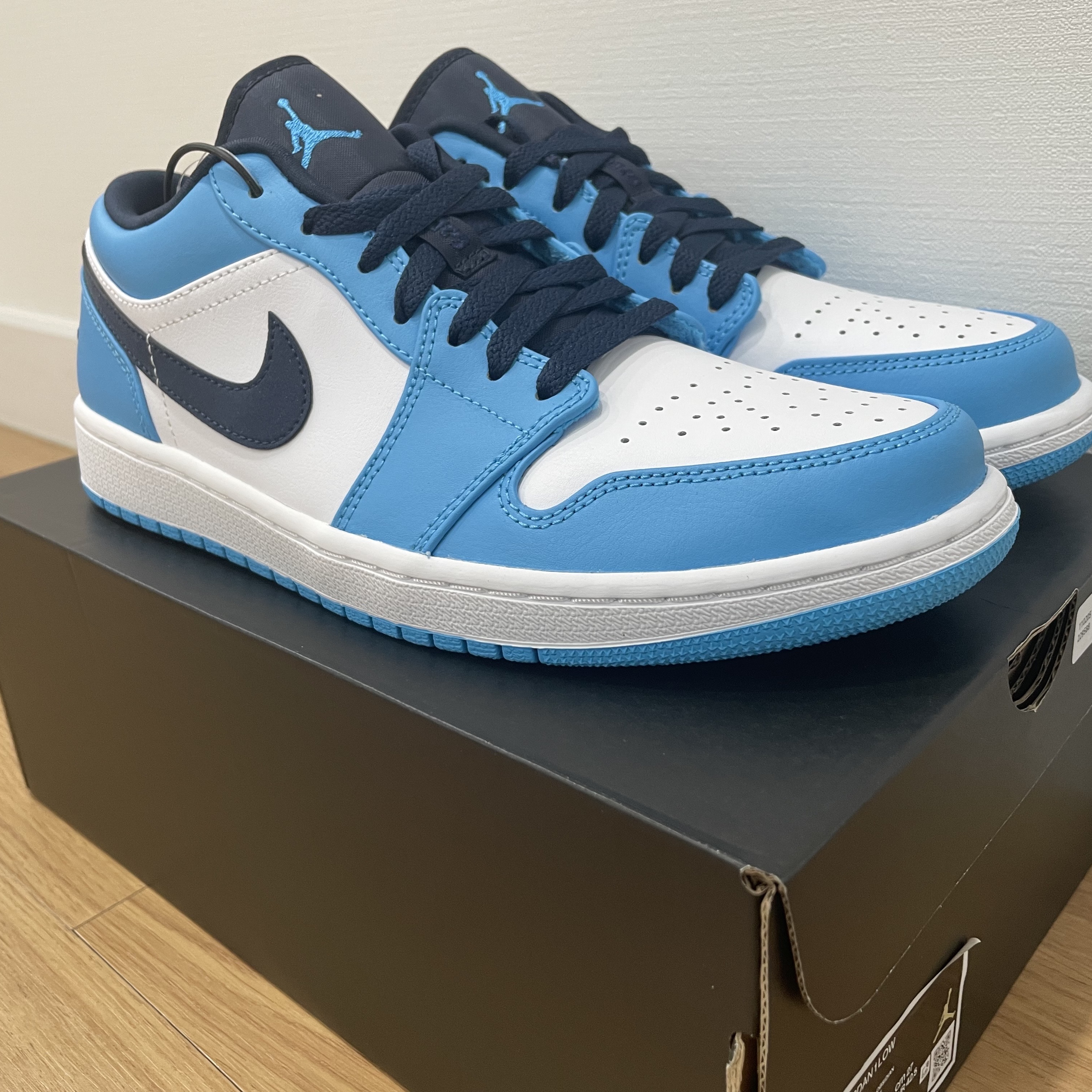 Jordan 1 Low Dark Powder Blue 착용 스타일