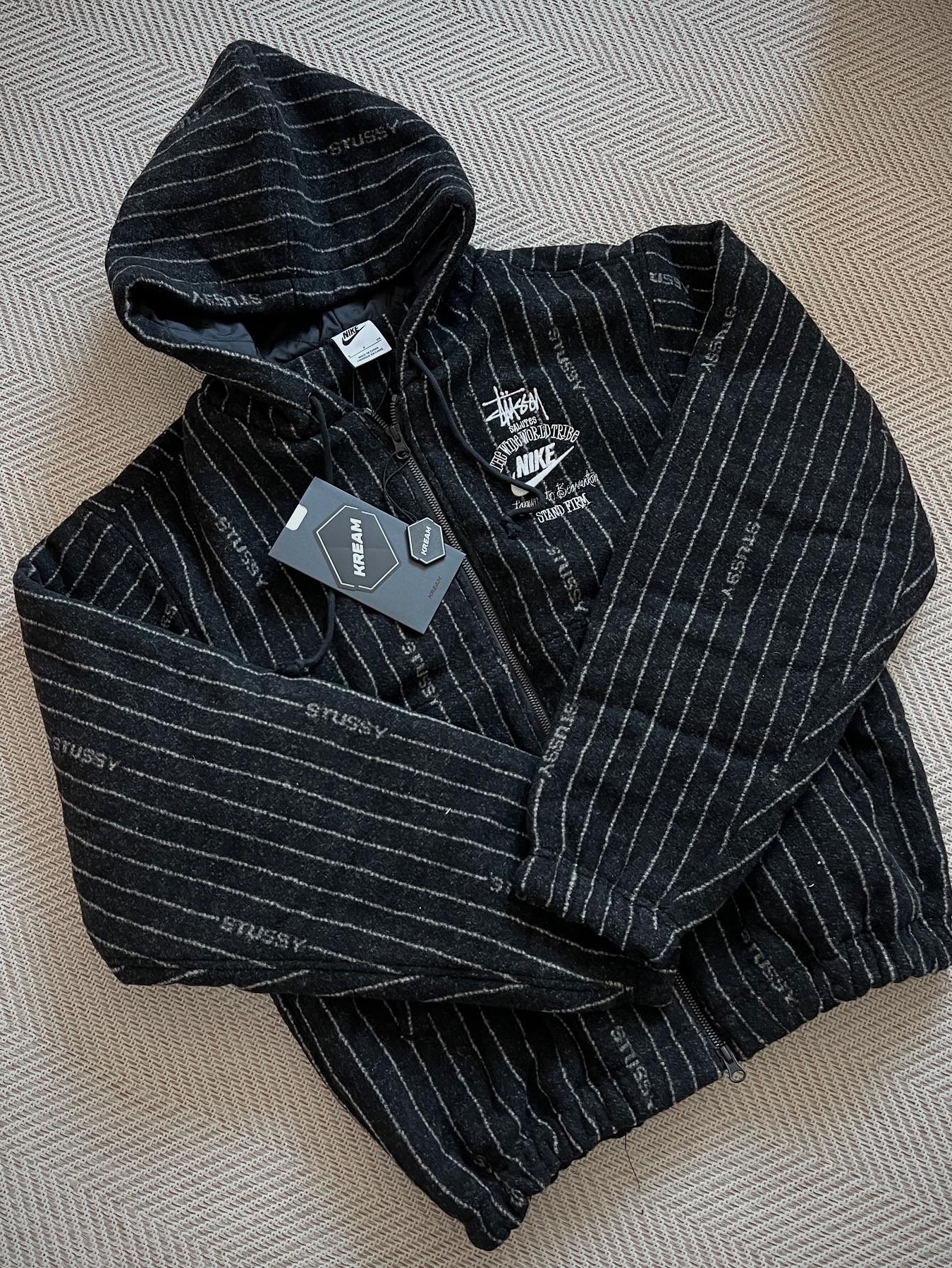 Nike x Stussy NRG Striped Wool Jacket Black (DR4023-010) 착용 스타일 - 3