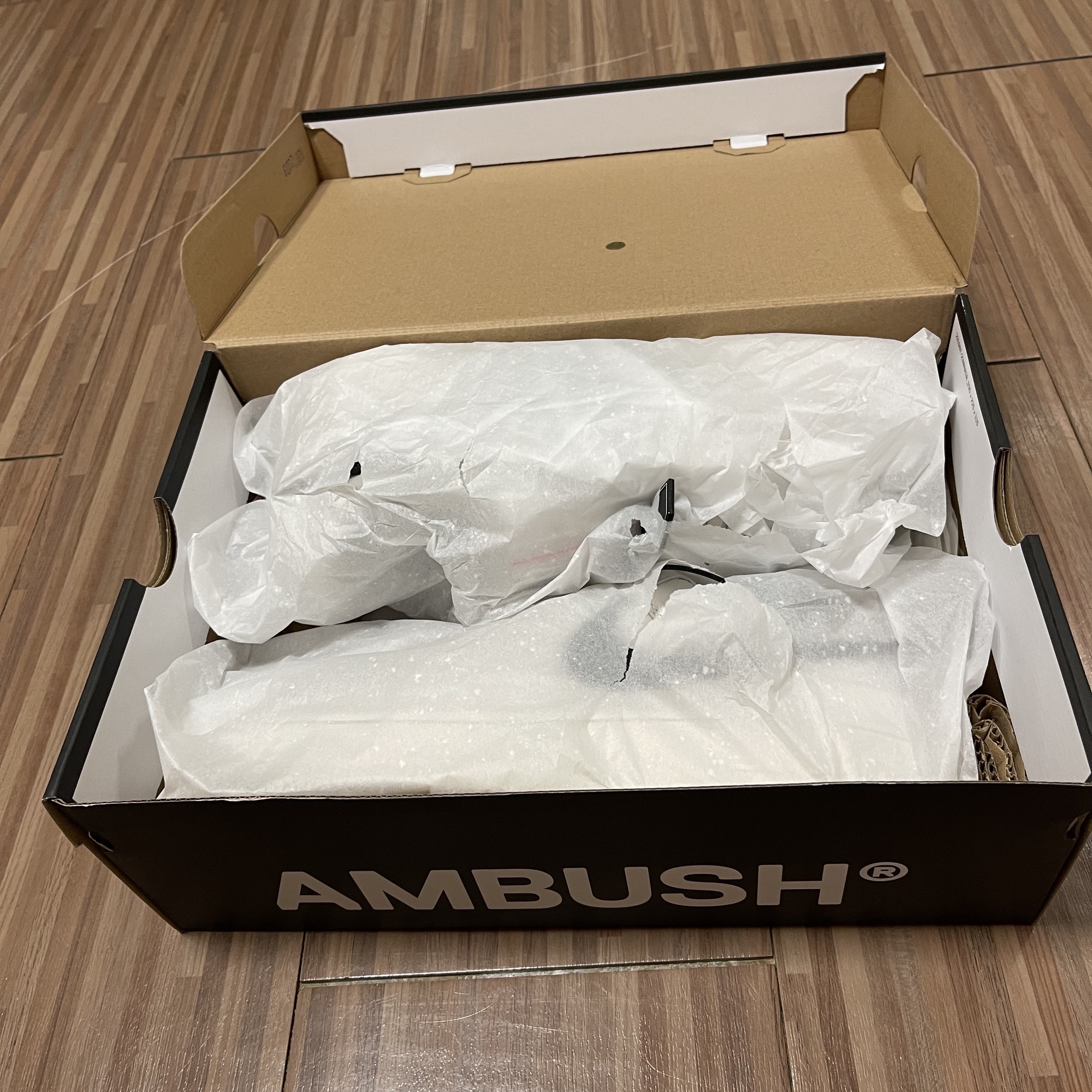 Nike x Ambush Air Force 1 Low SP Phantom 착용 스타일
