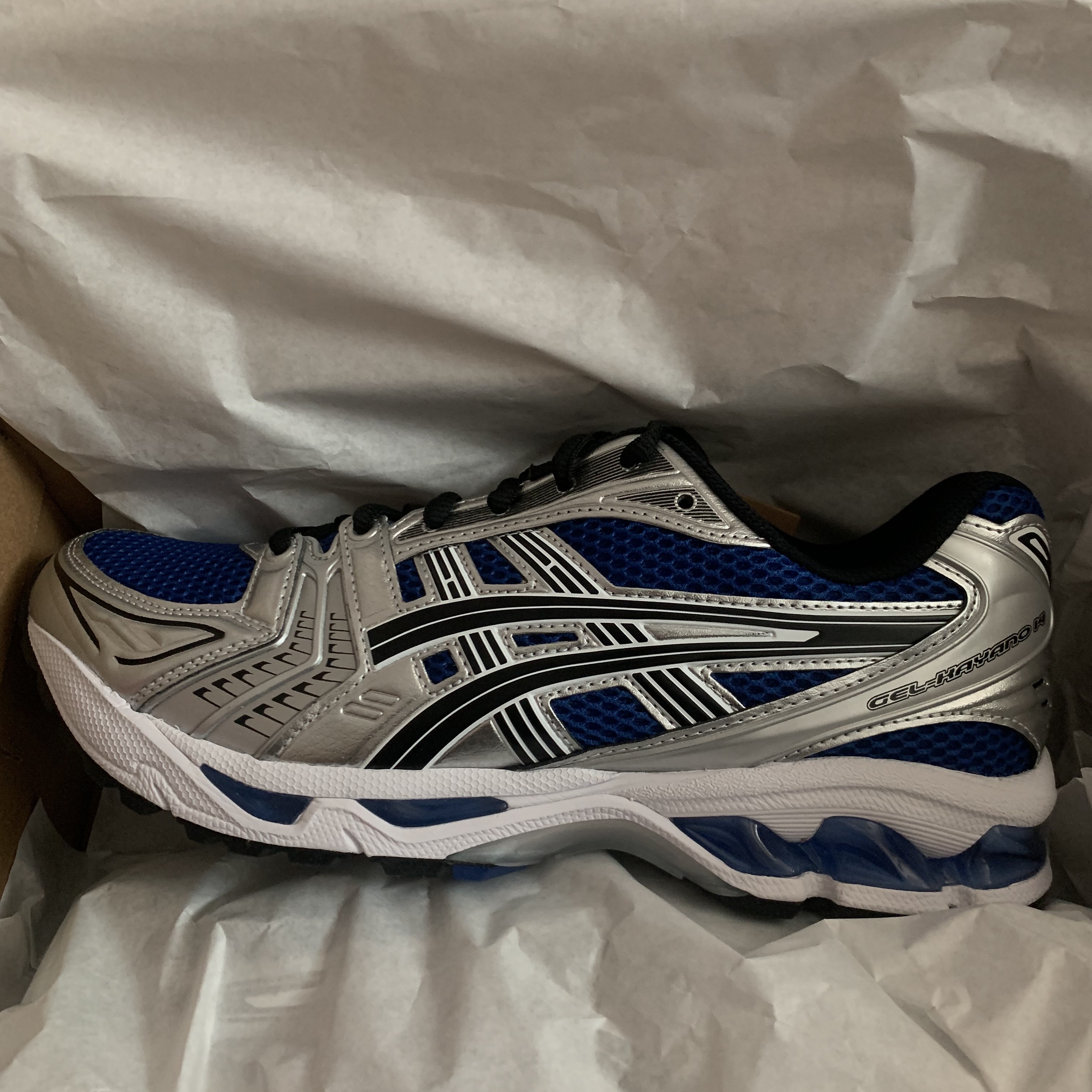 Asics Gel-Kayano 14 Monaco Blue Black 착용 스타일
